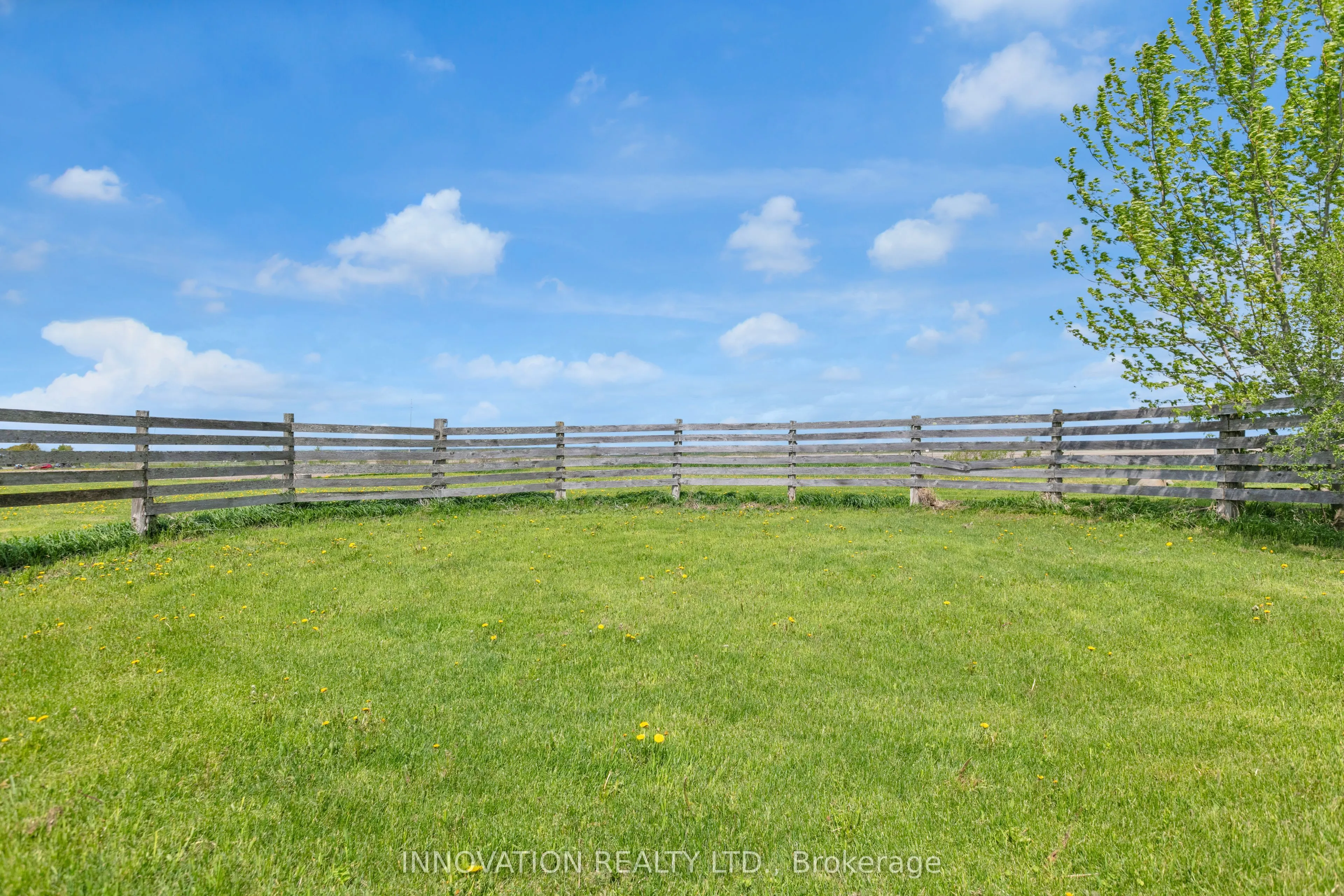 1270 Concession 8 Road