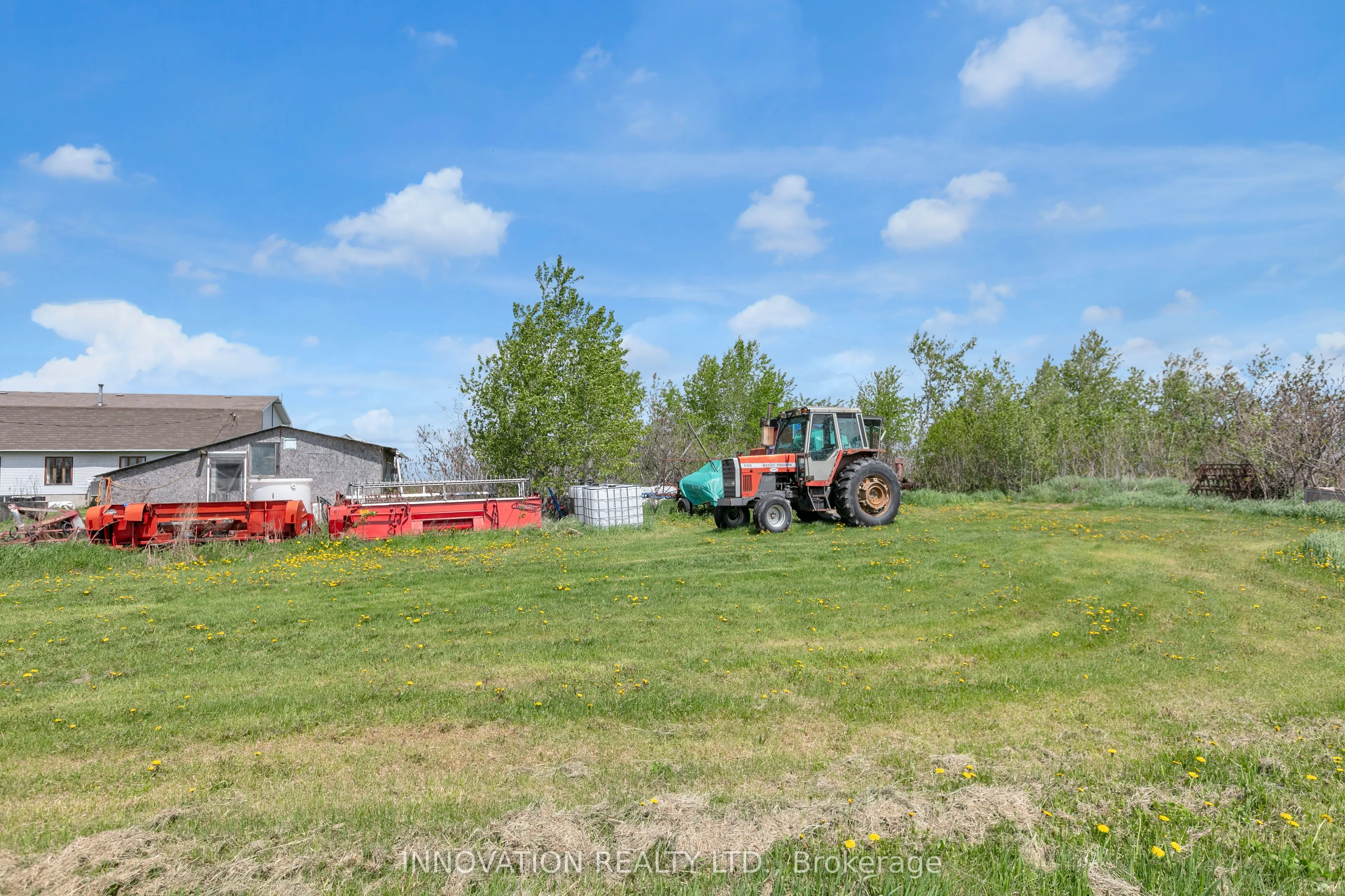 1270 Concession 8 Road