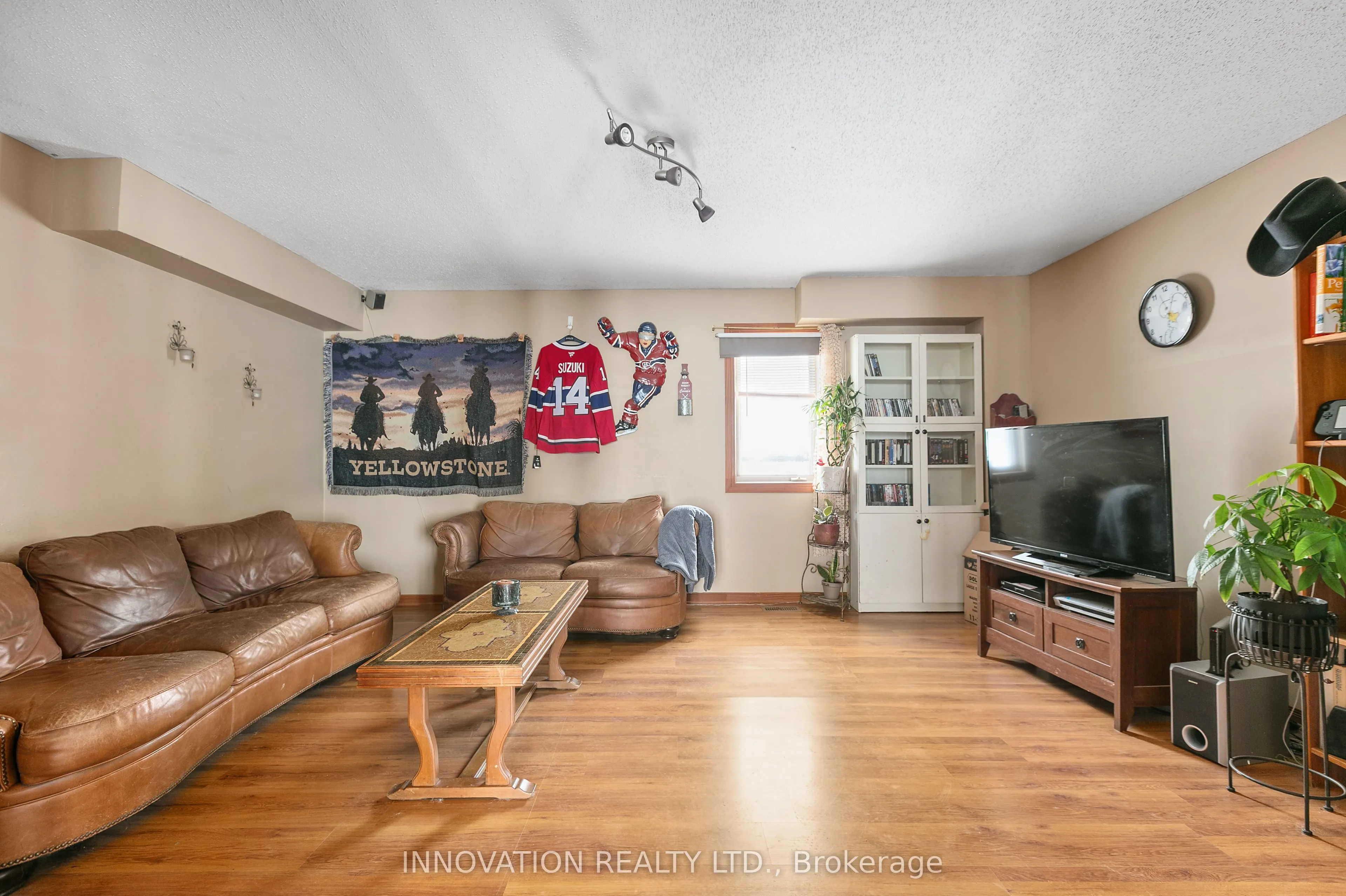 1270 Concession 8 Road