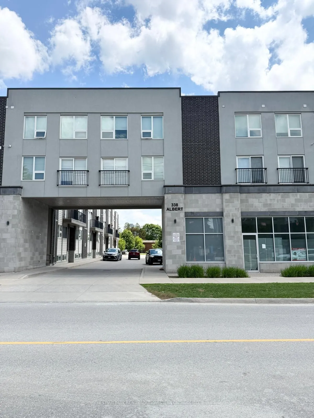 338 Albert Street #114