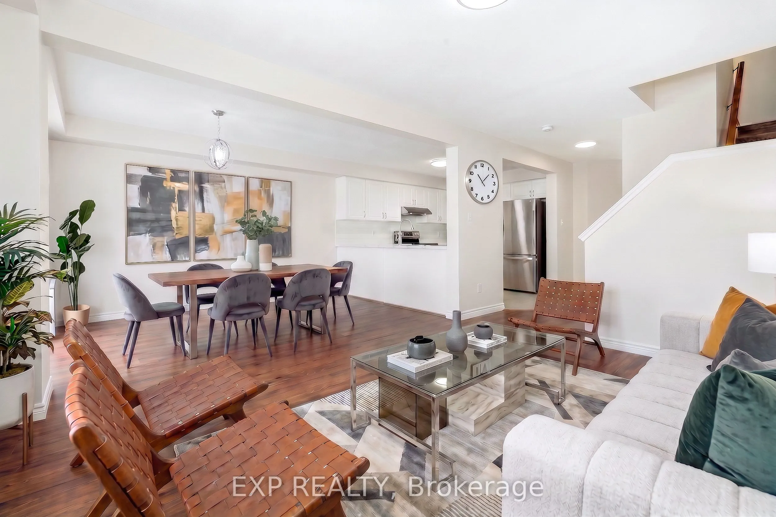 468 Doon Drive S #15