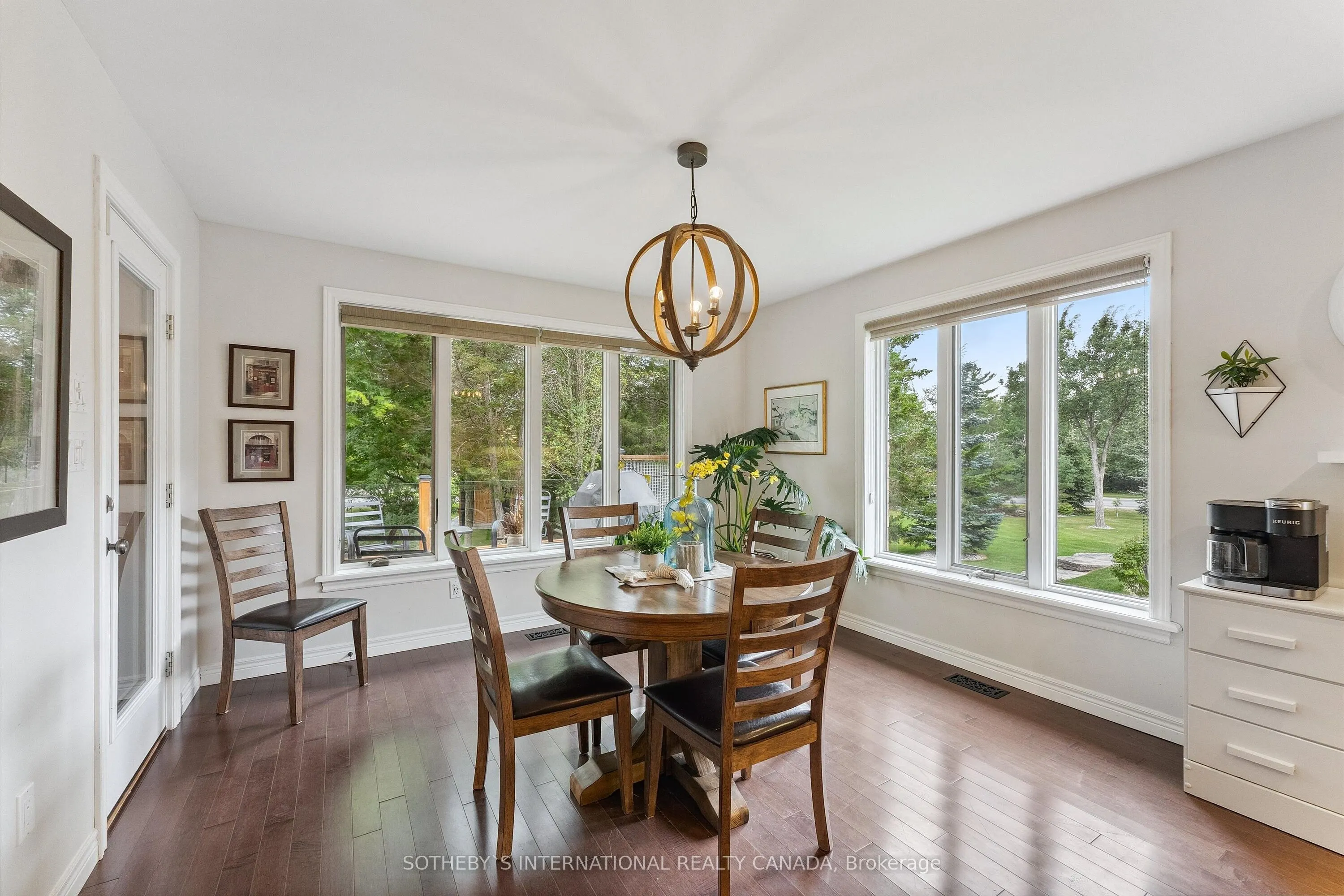 33 South Harbour Drive