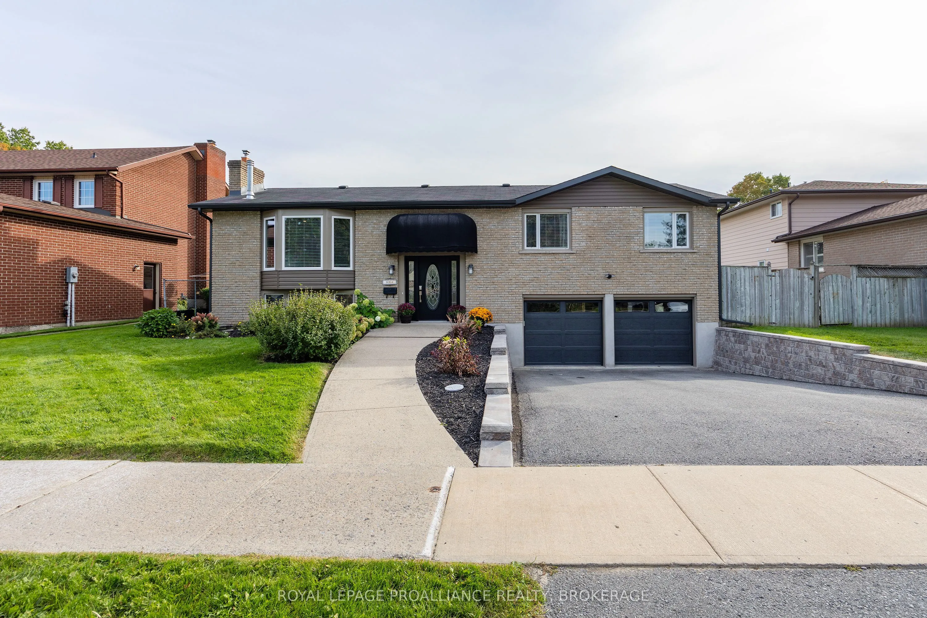503 Canterbury Crescent