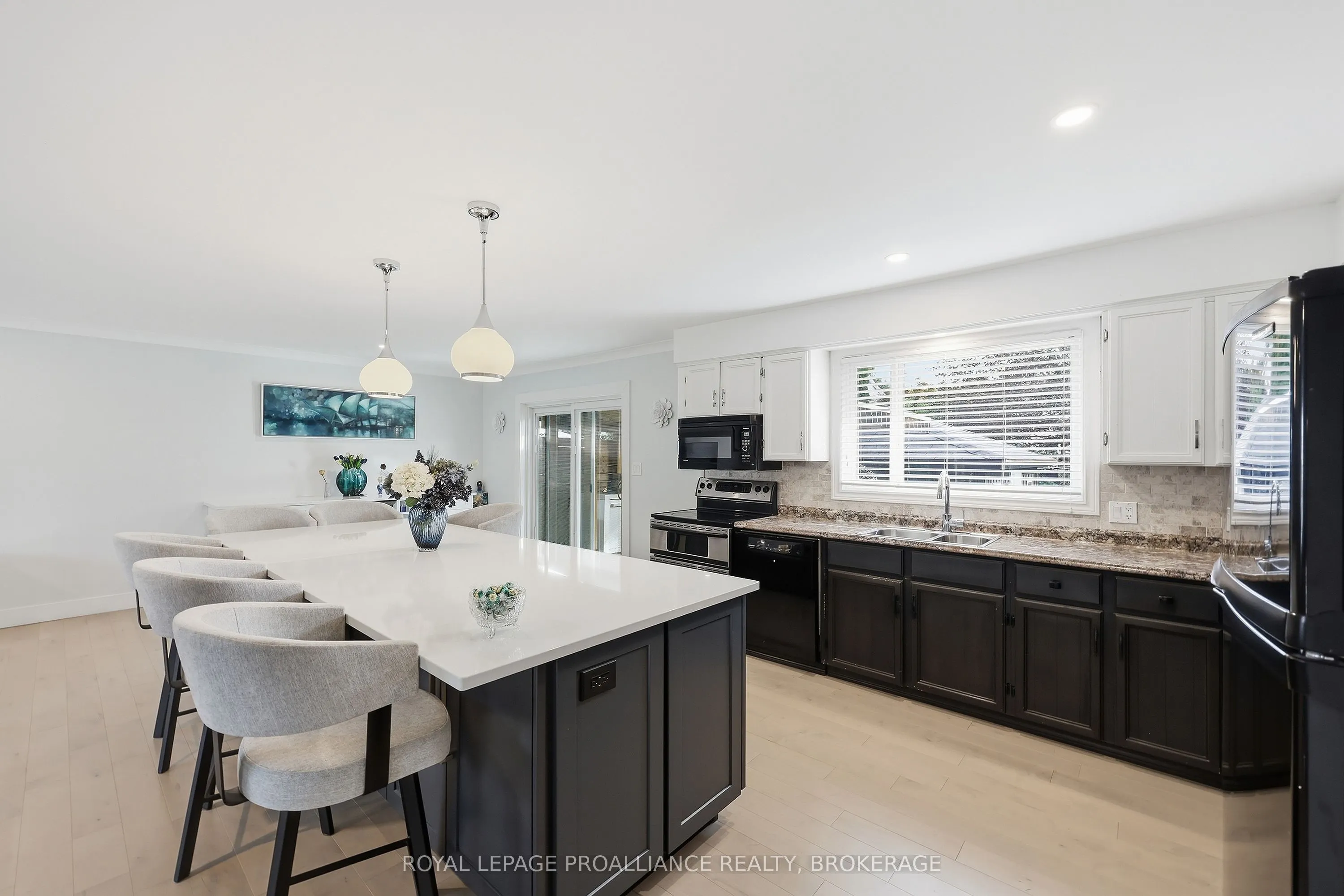 503 Canterbury Crescent