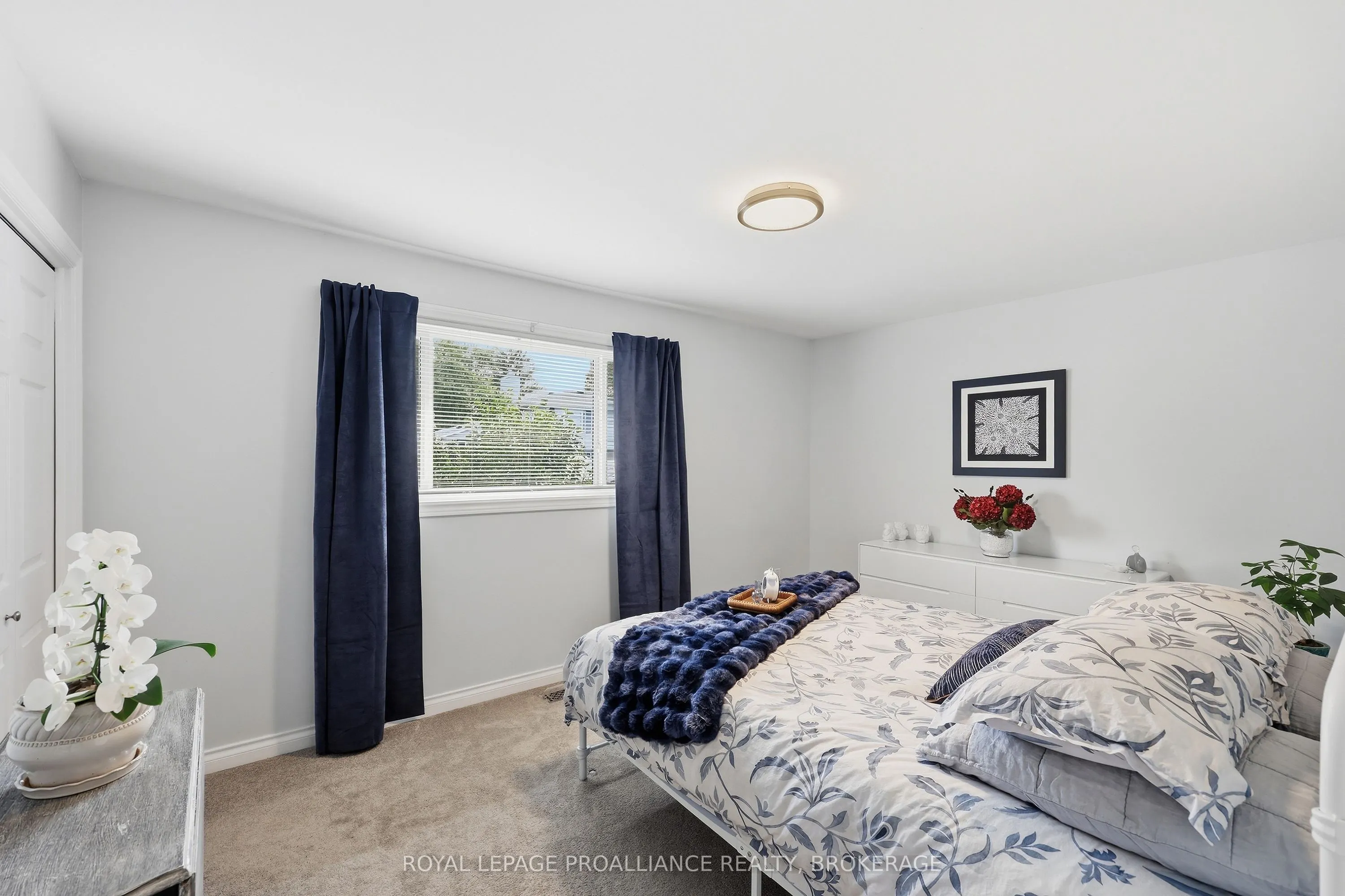 503 Canterbury Crescent