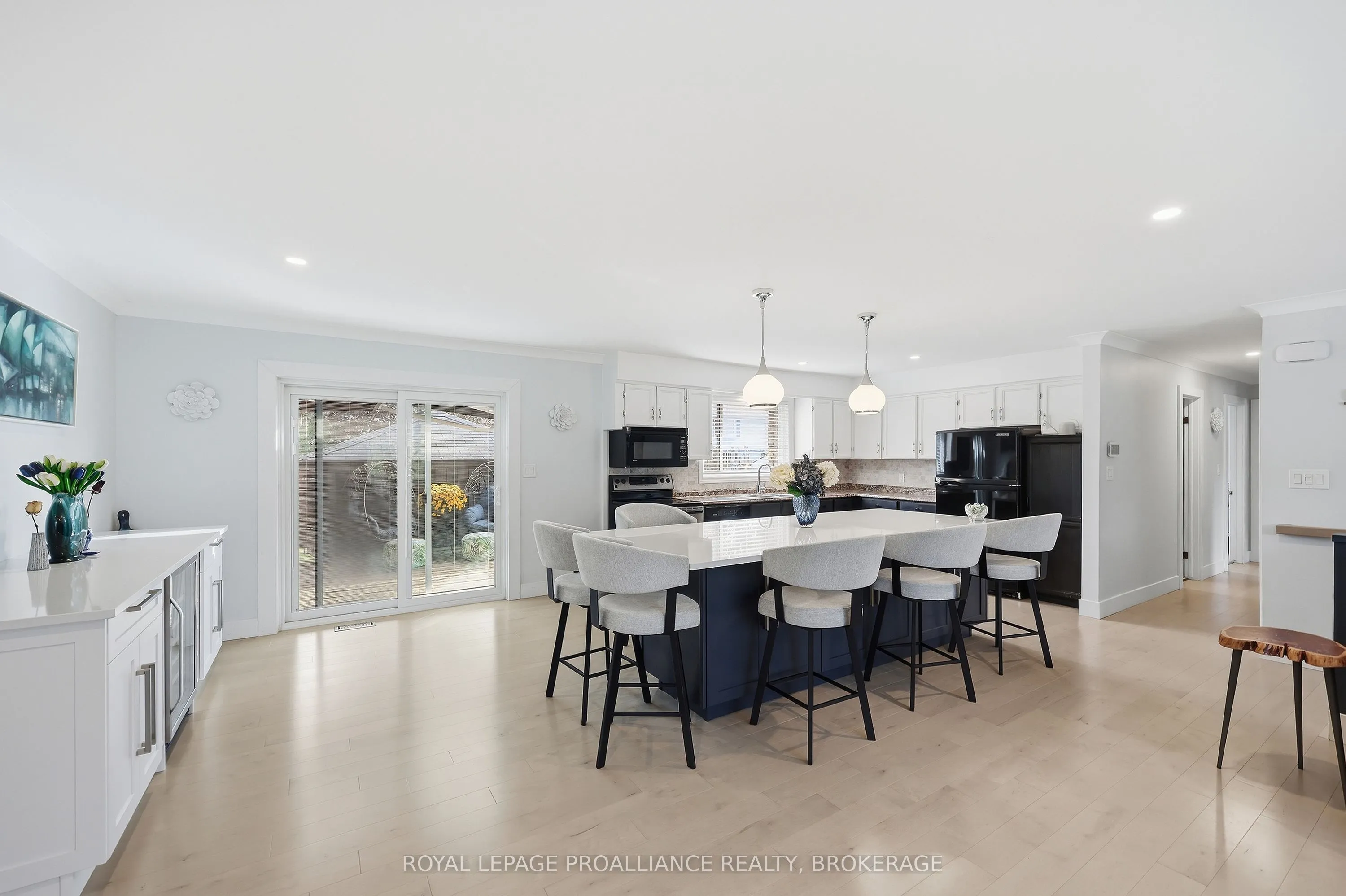 503 Canterbury Crescent