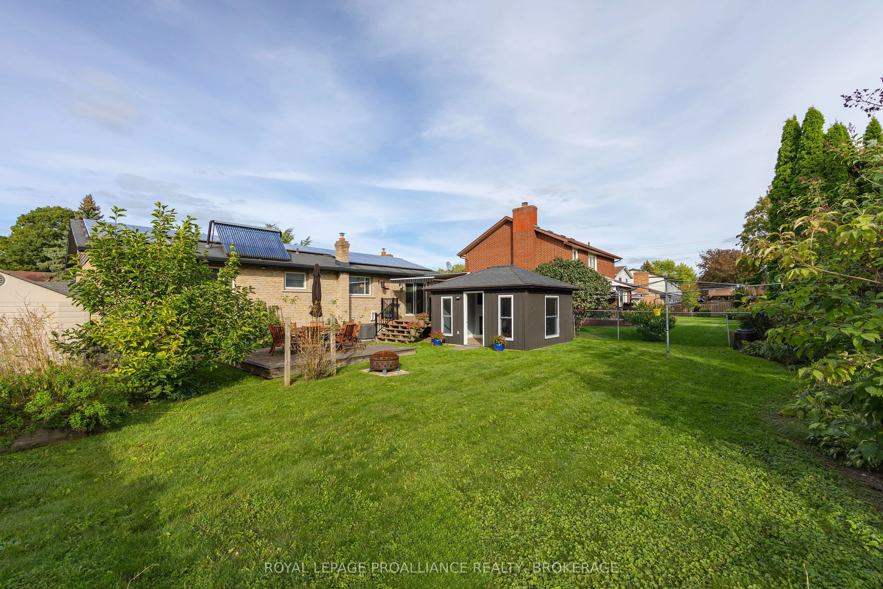 503 Canterbury Crescent