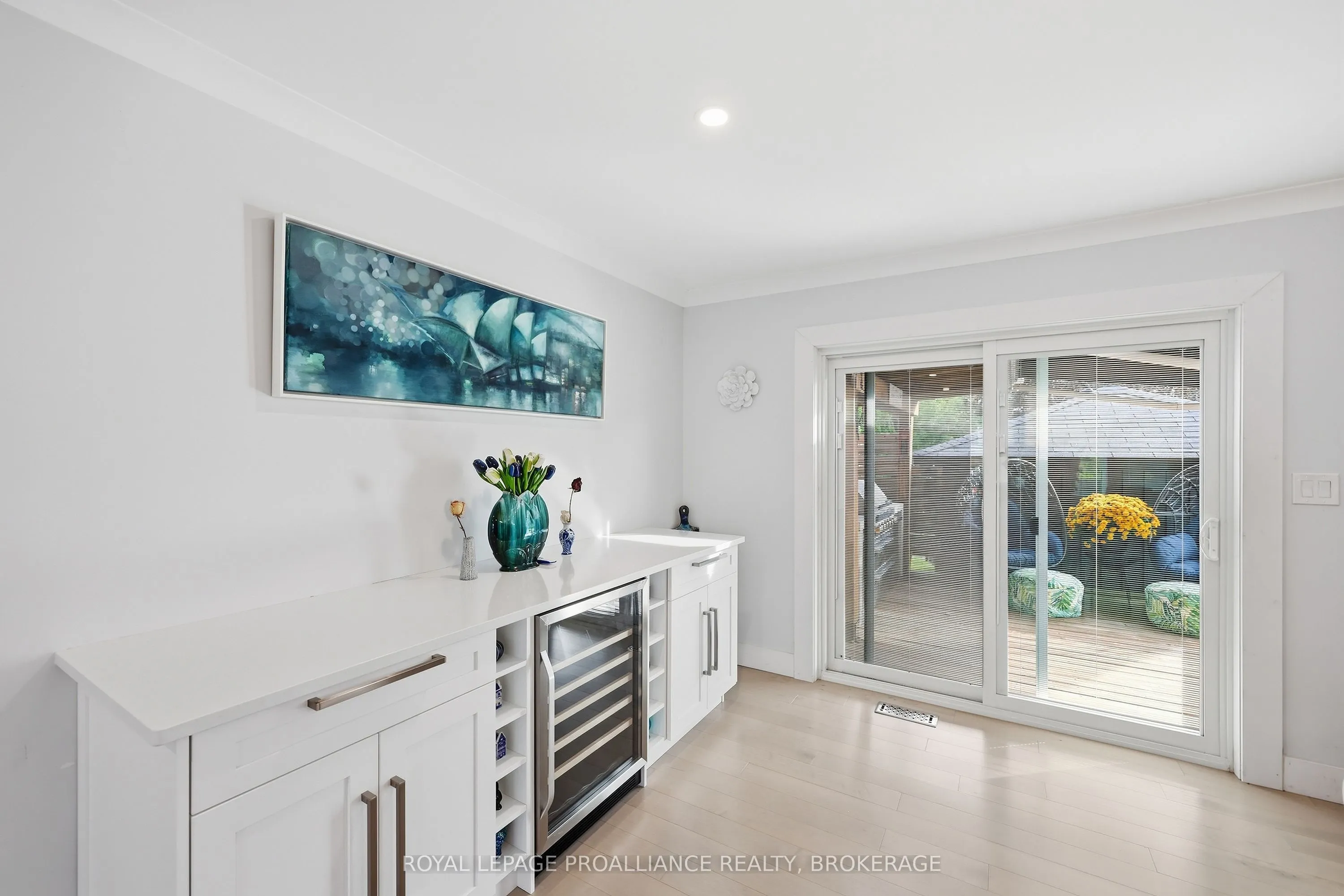 503 Canterbury Crescent