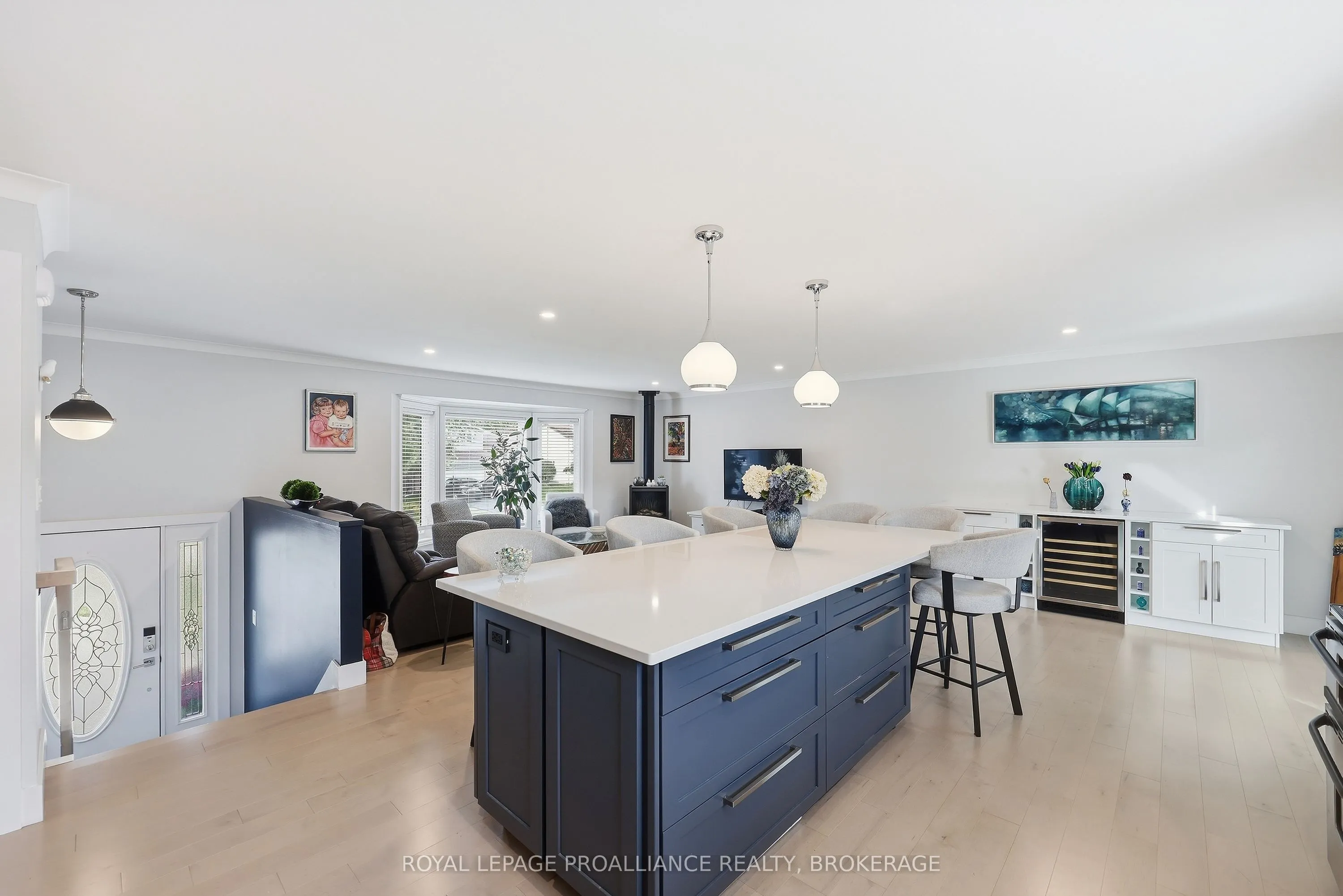503 Canterbury Crescent