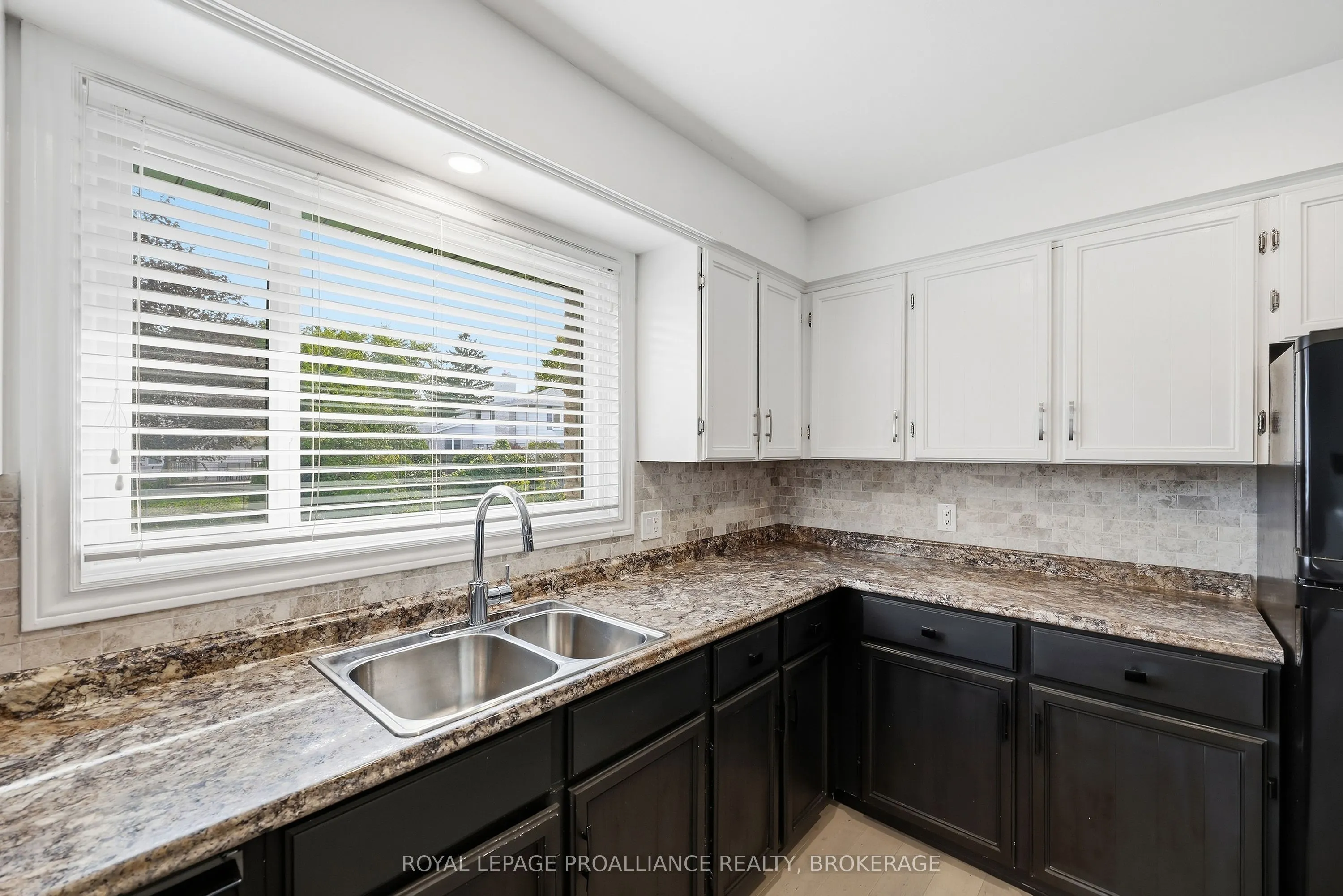 503 Canterbury Crescent