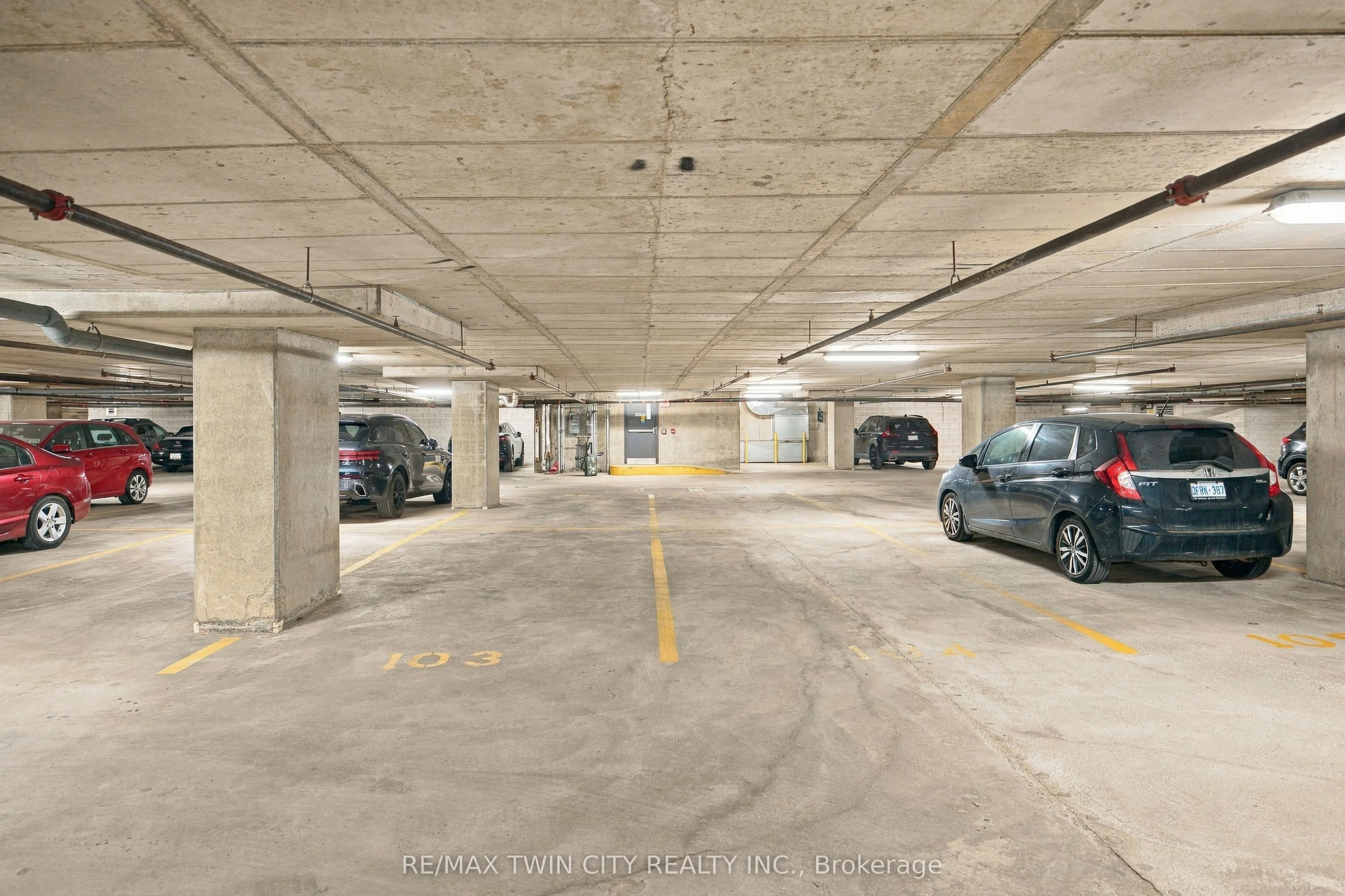 191 King Street S #511