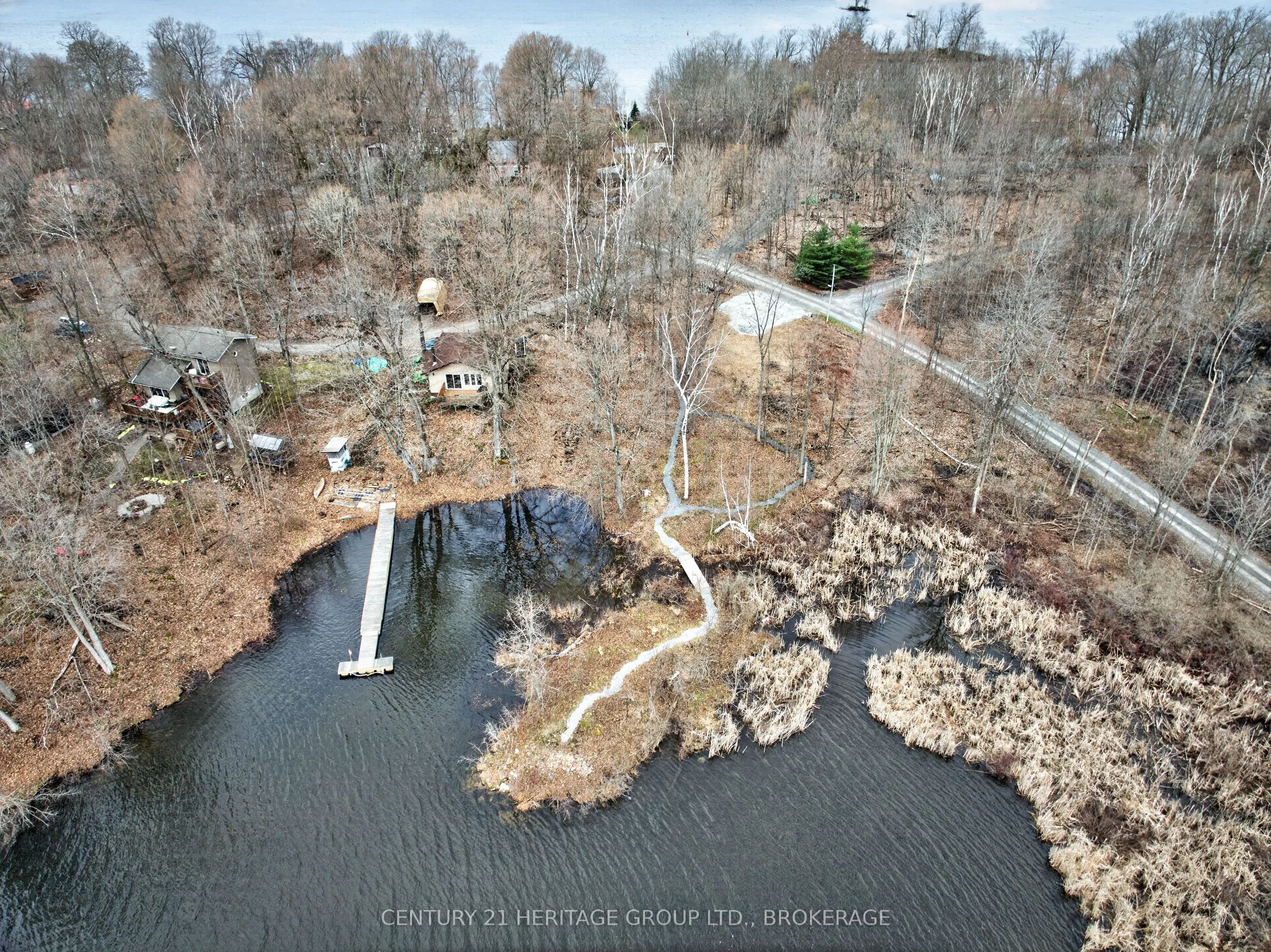 828 Thomas Road