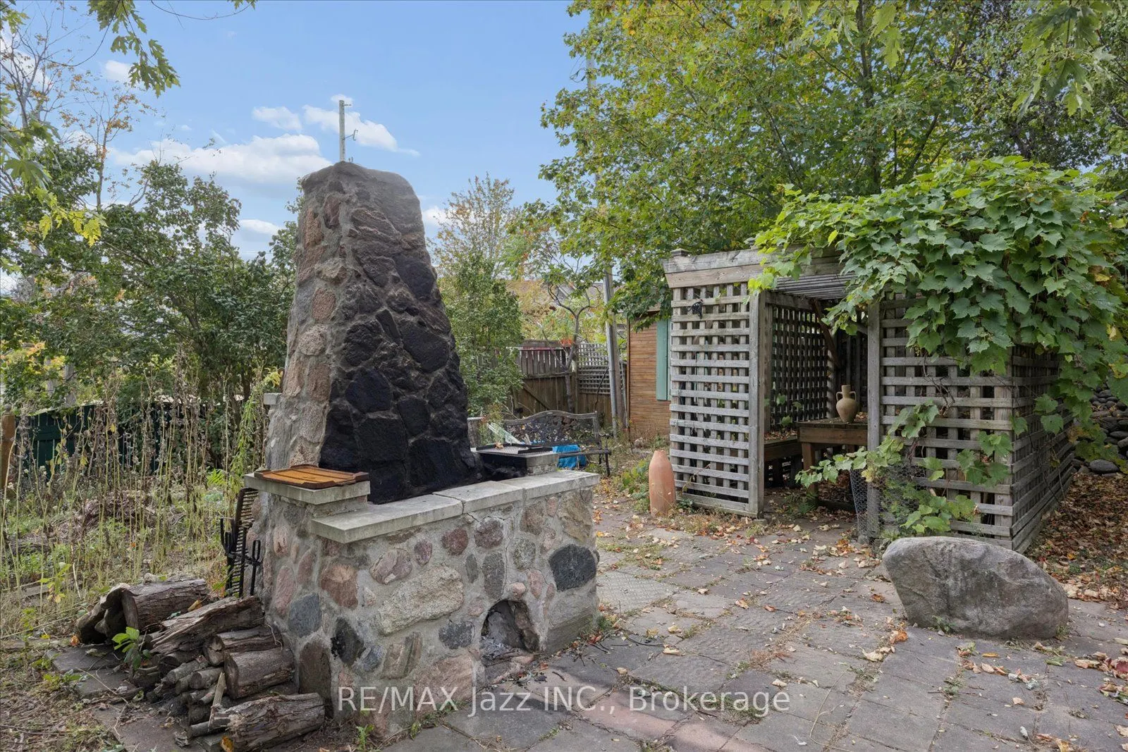 841 Fifes Bay Marina Lane