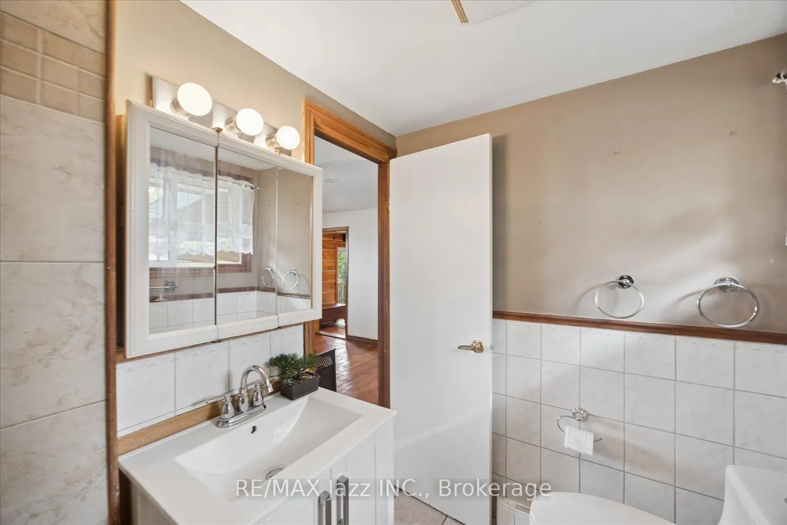 841 Fifes Bay Marina Lane