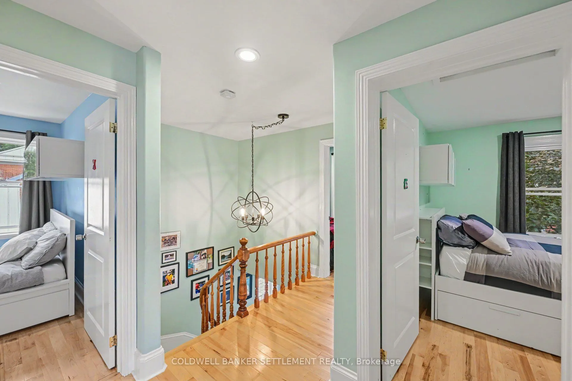 46 Brock Street S