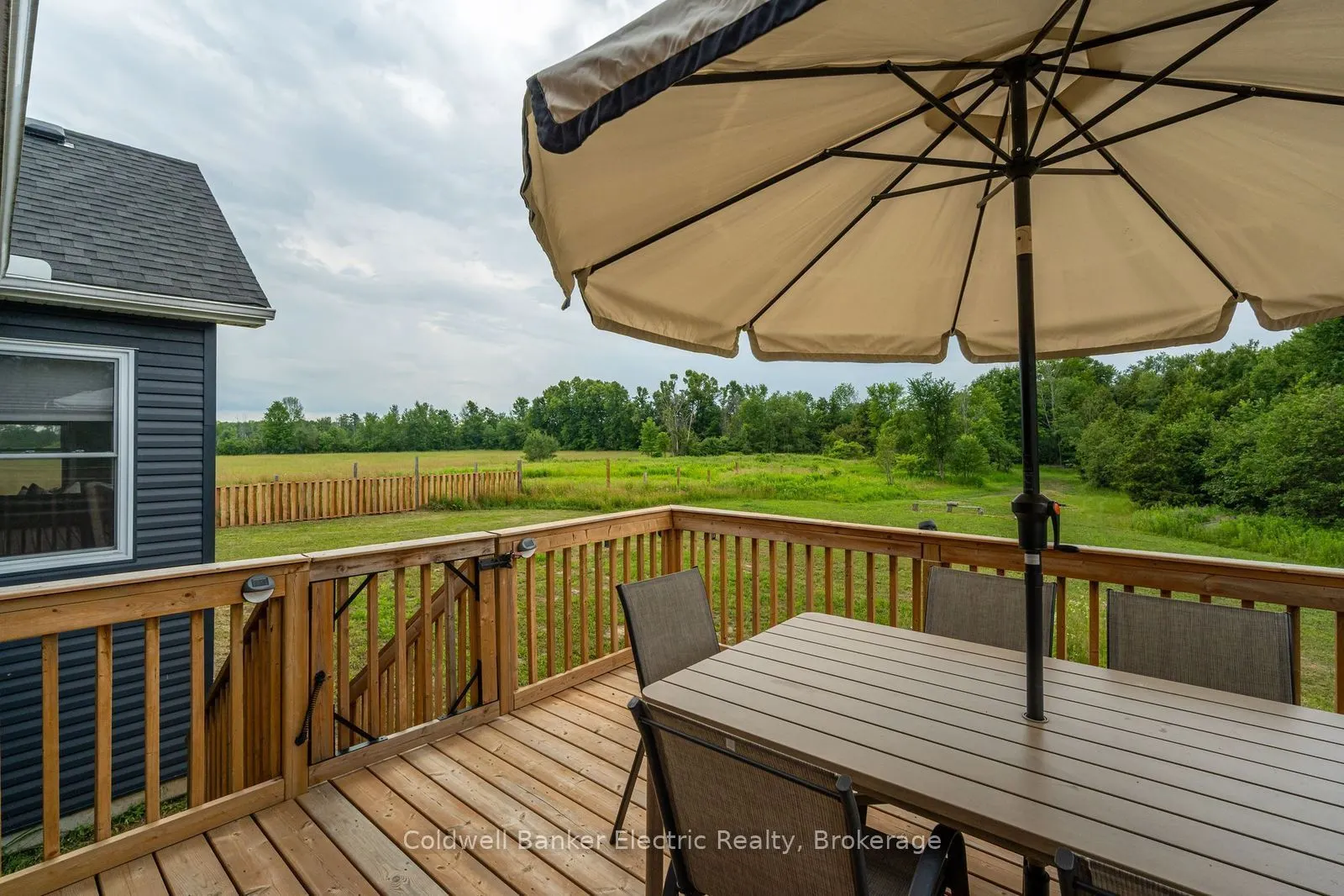 548 Tiffen Road
