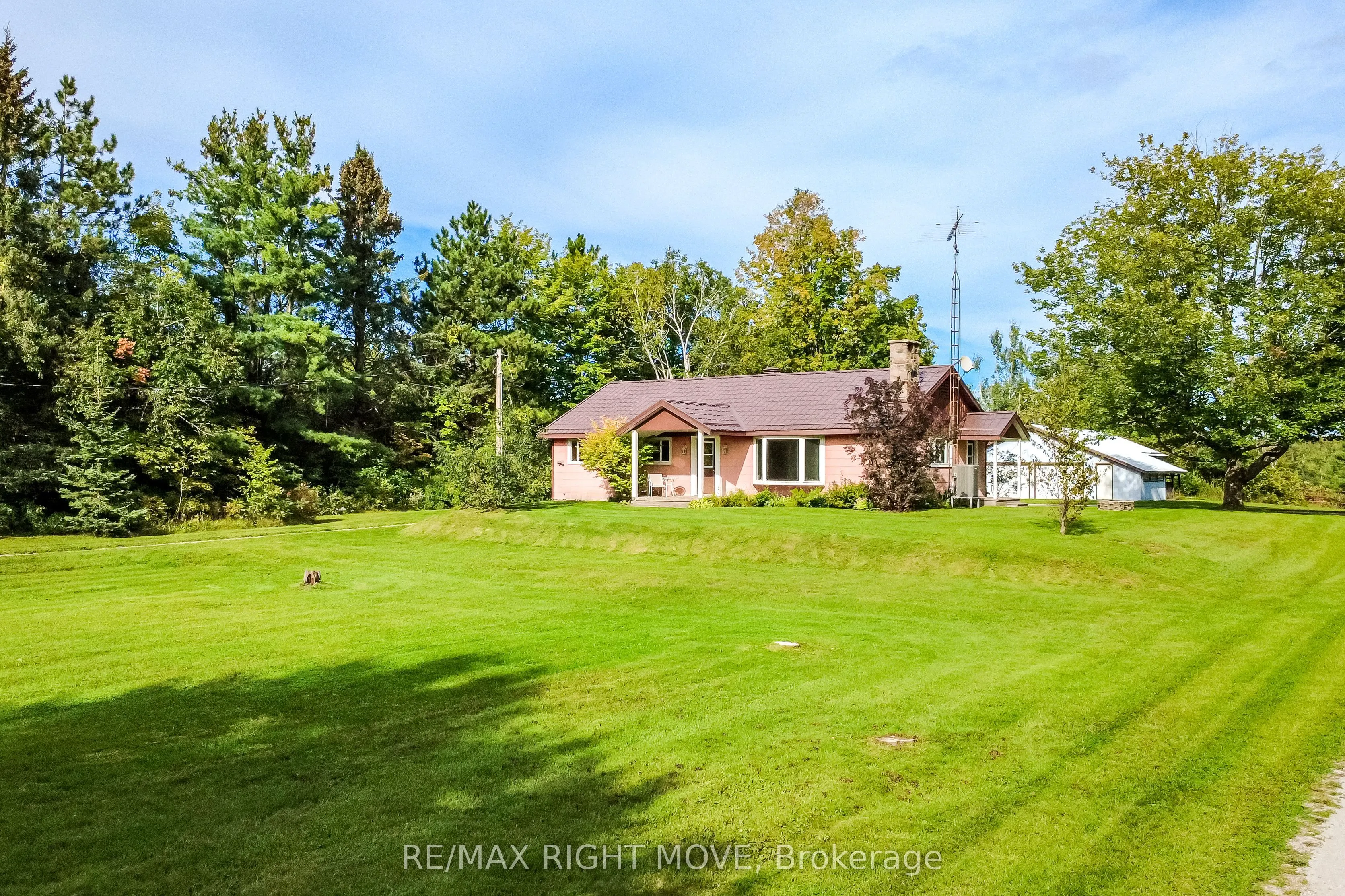 574 Lake Dalrymple Road