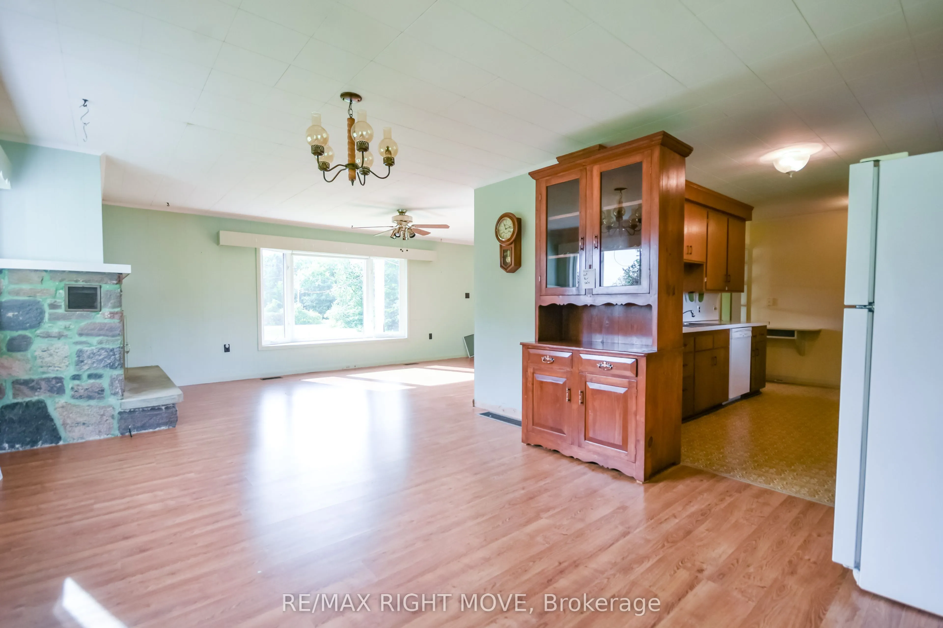 574 Lake Dalrymple Road