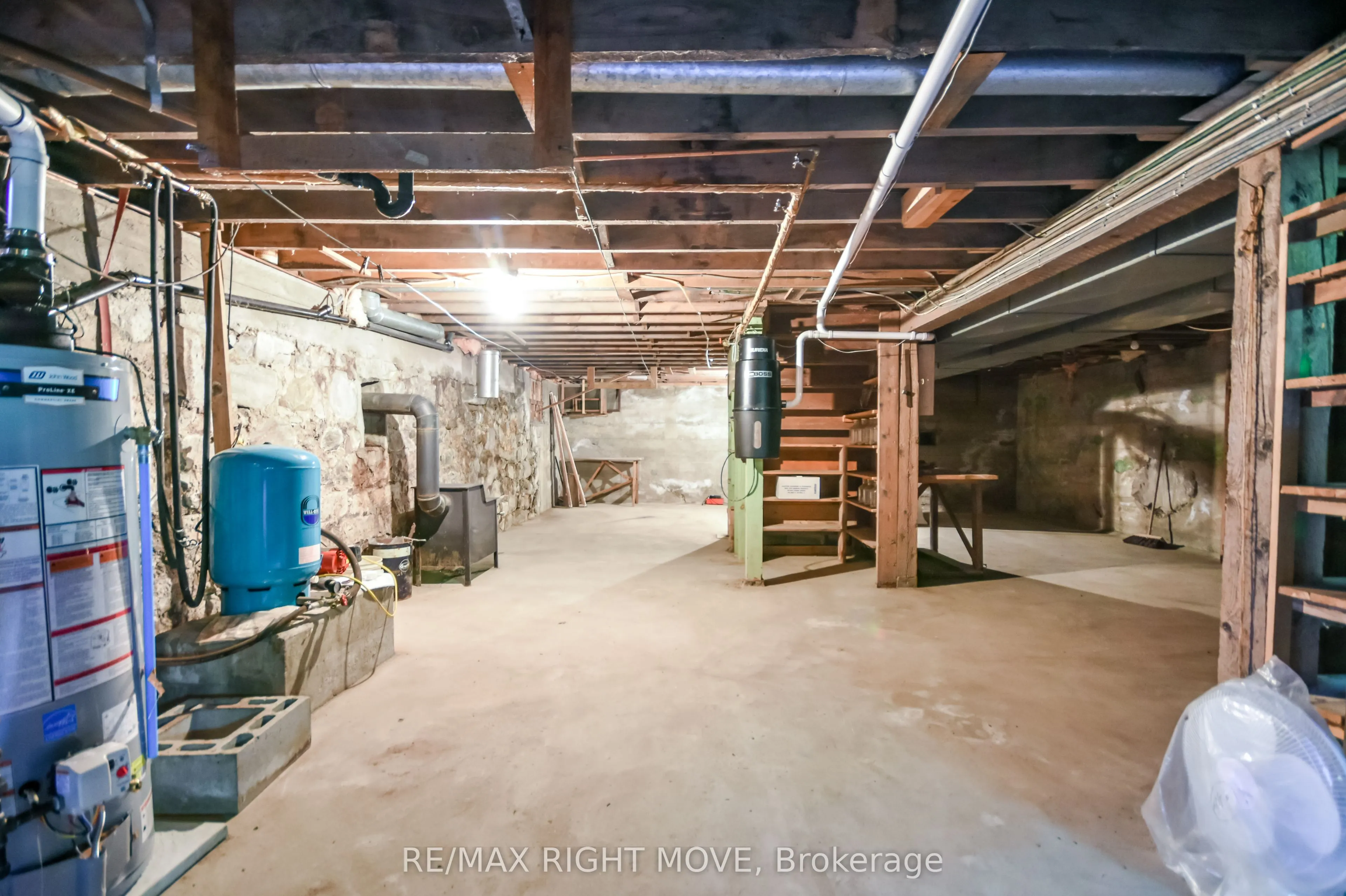 574 Lake Dalrymple Road
