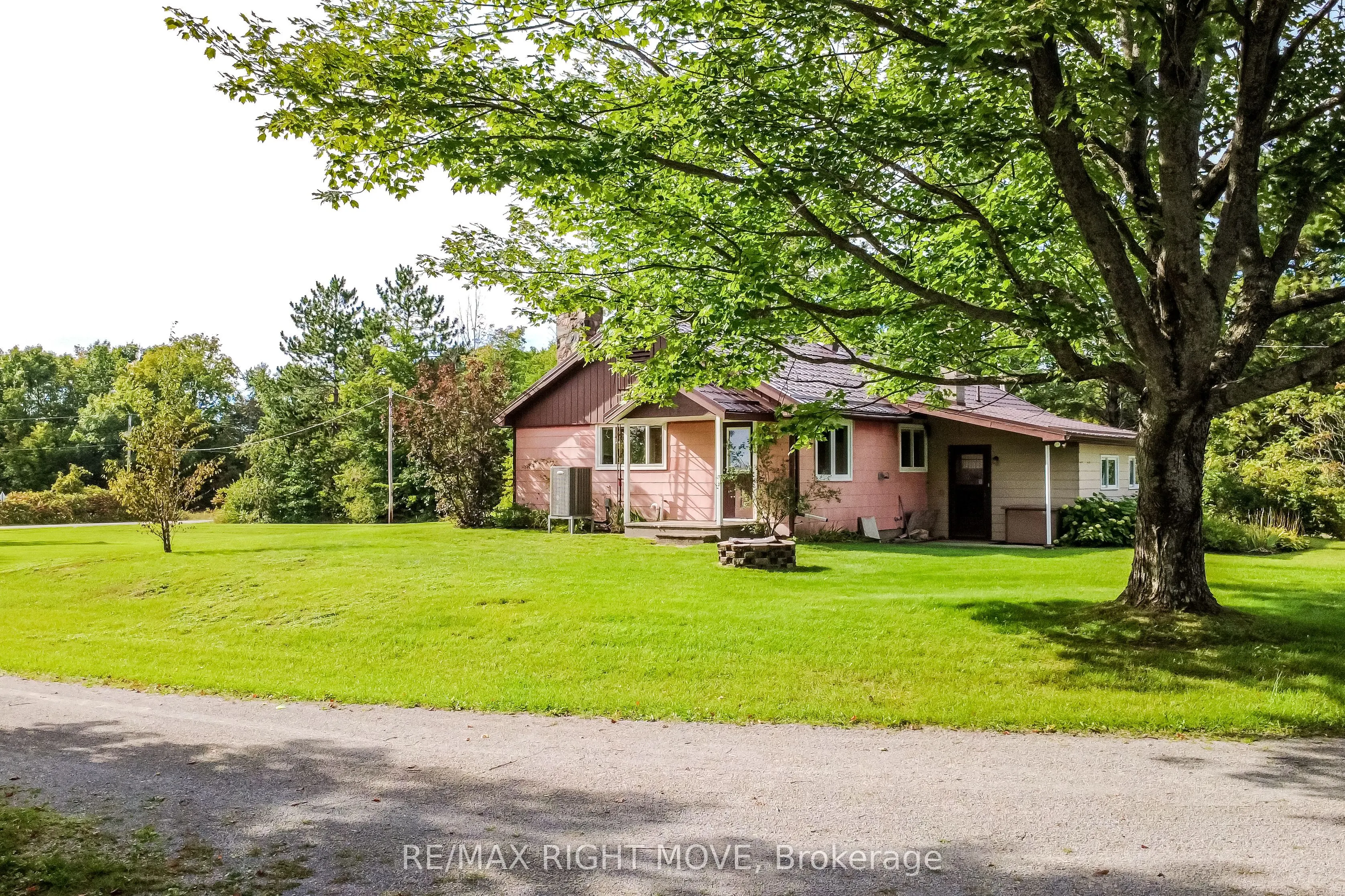 574 Lake Dalrymple Road