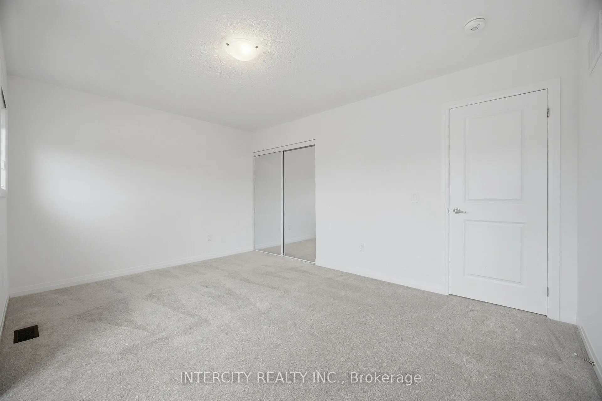 23 Weylie Street