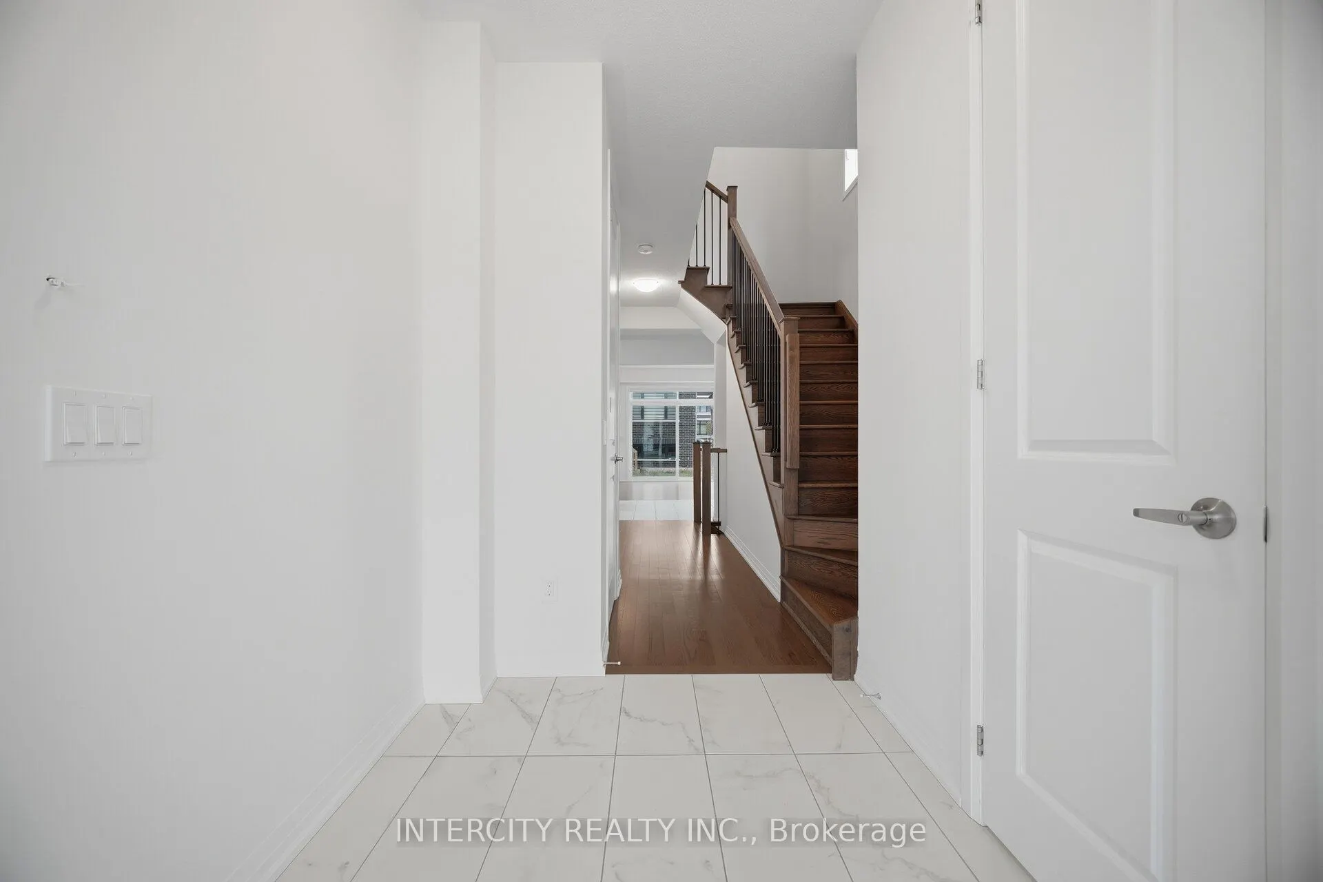 23 Weylie Street