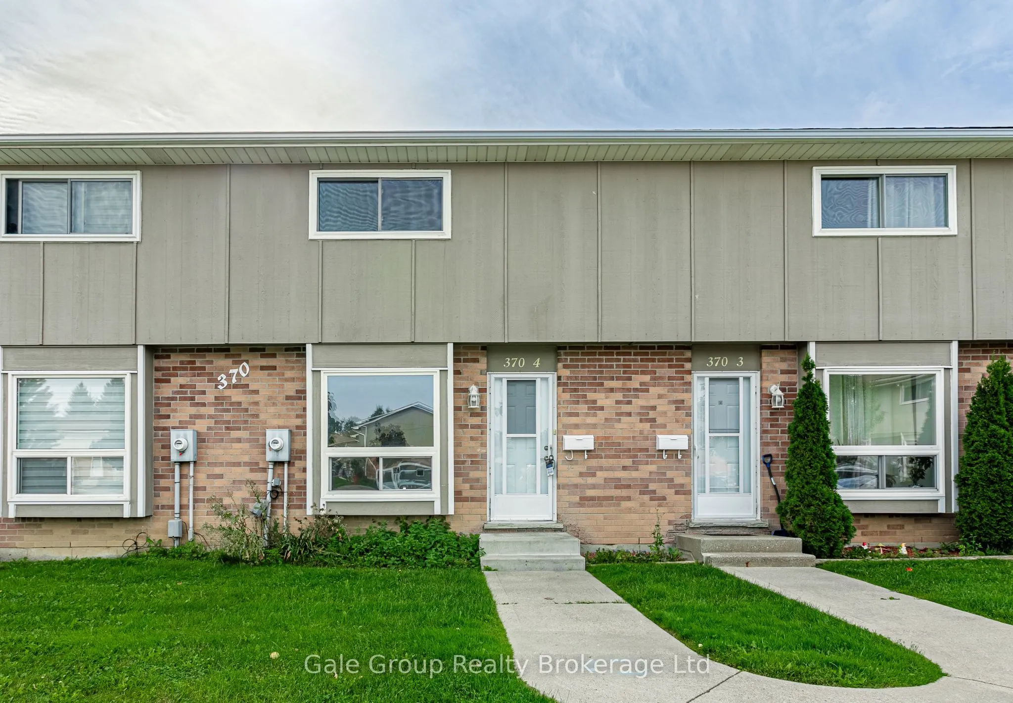 370 Springbank Avenue #4