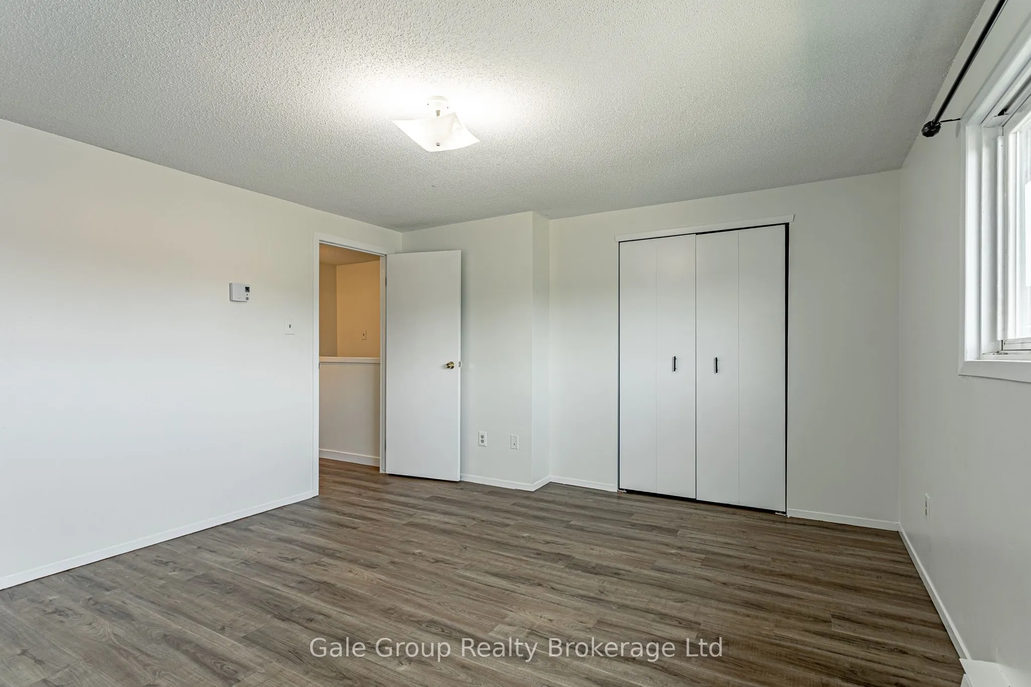 370 Springbank Avenue #4
