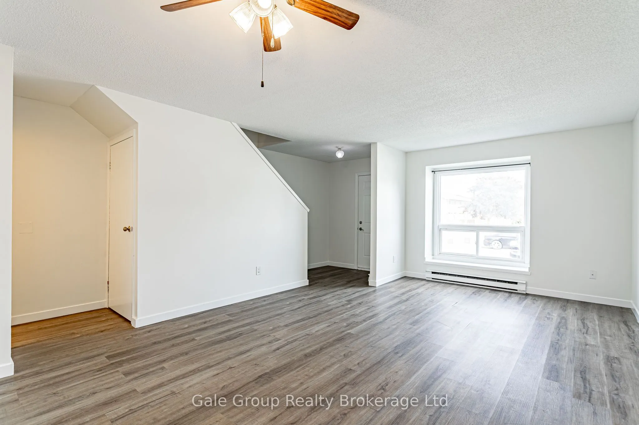 370 Springbank Avenue #4