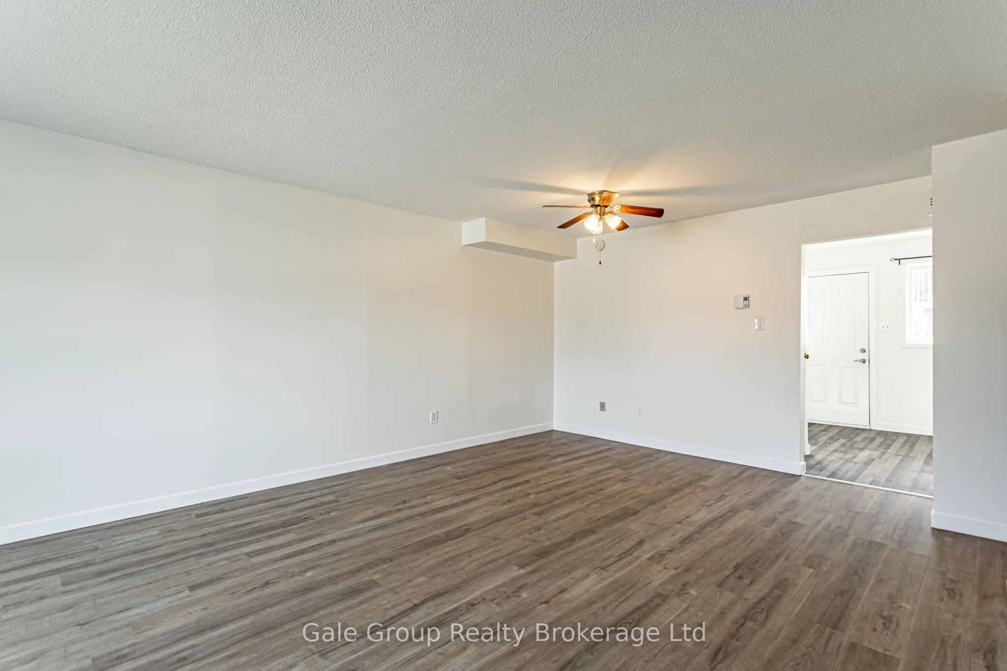370 Springbank Avenue #4