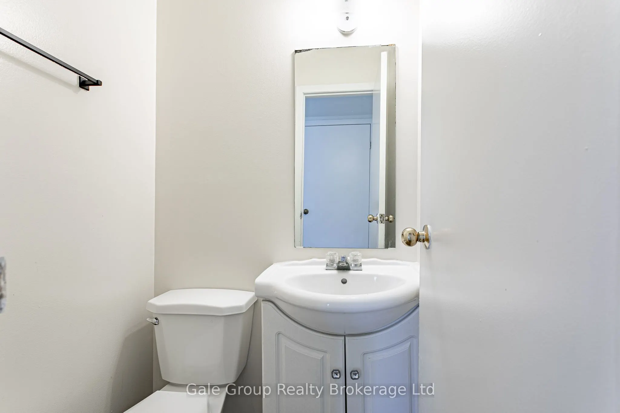 370 Springbank Avenue #4