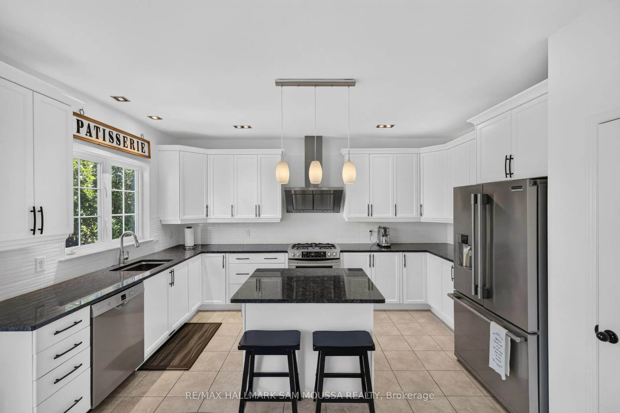531 Dalewood Crescent