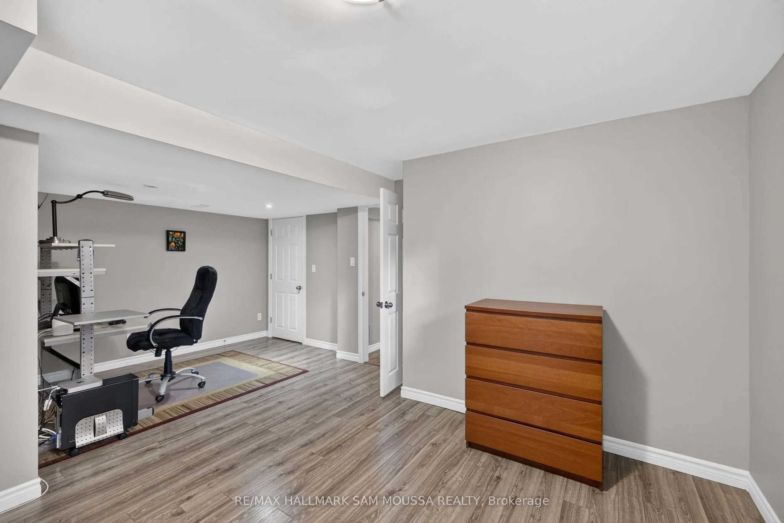 531 Dalewood Crescent