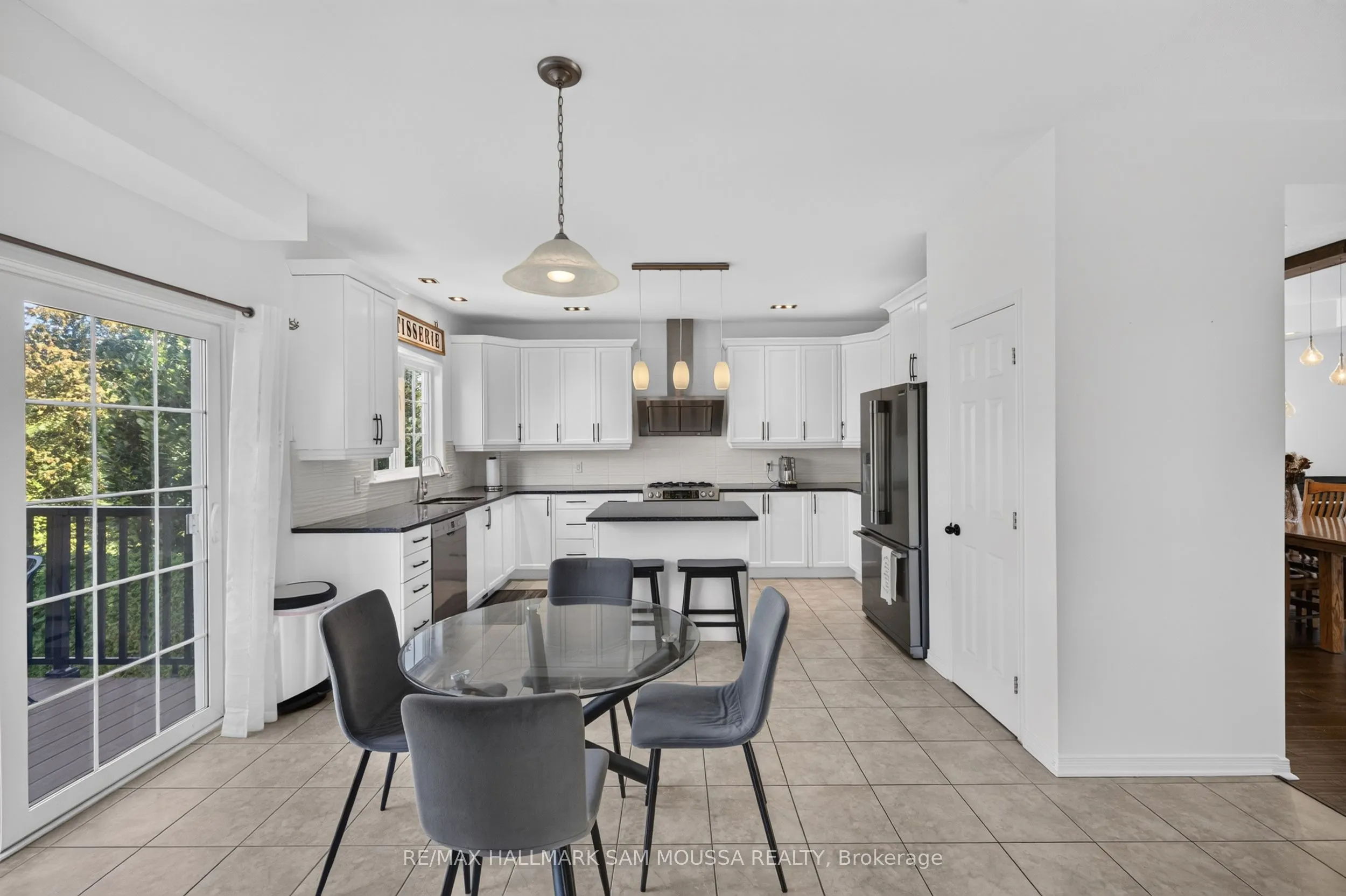 531 Dalewood Crescent