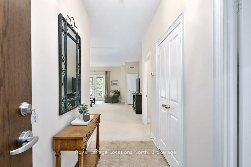 25 Beaver Street S #102
