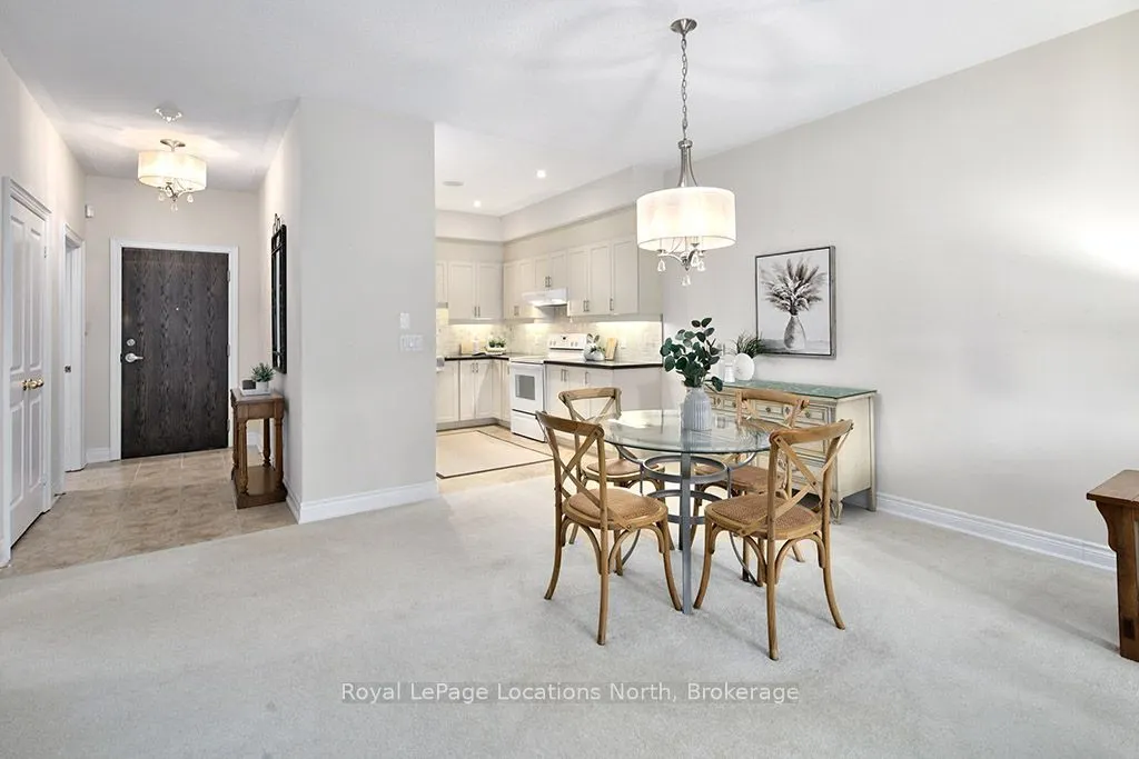 25 Beaver Street S #102
