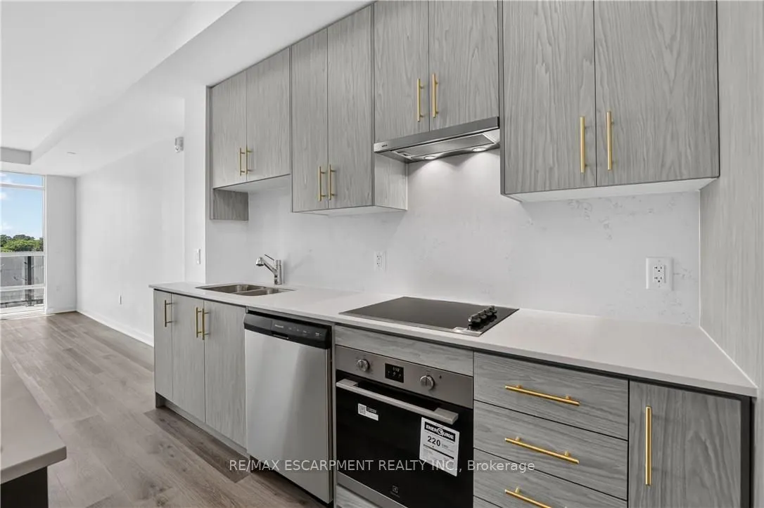 461 Green Road #427