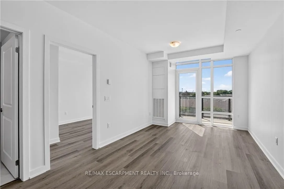 461 Green Road #427