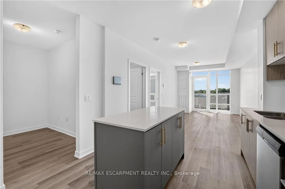 461 Green Road #427