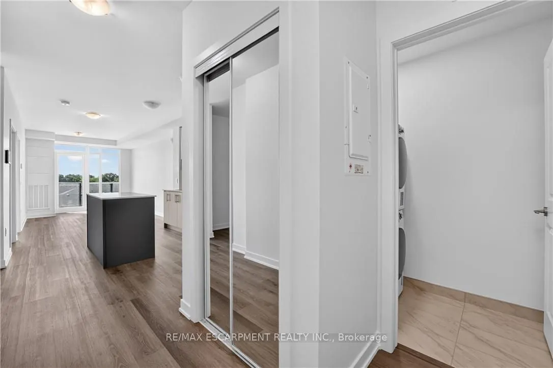 461 Green Road #427
