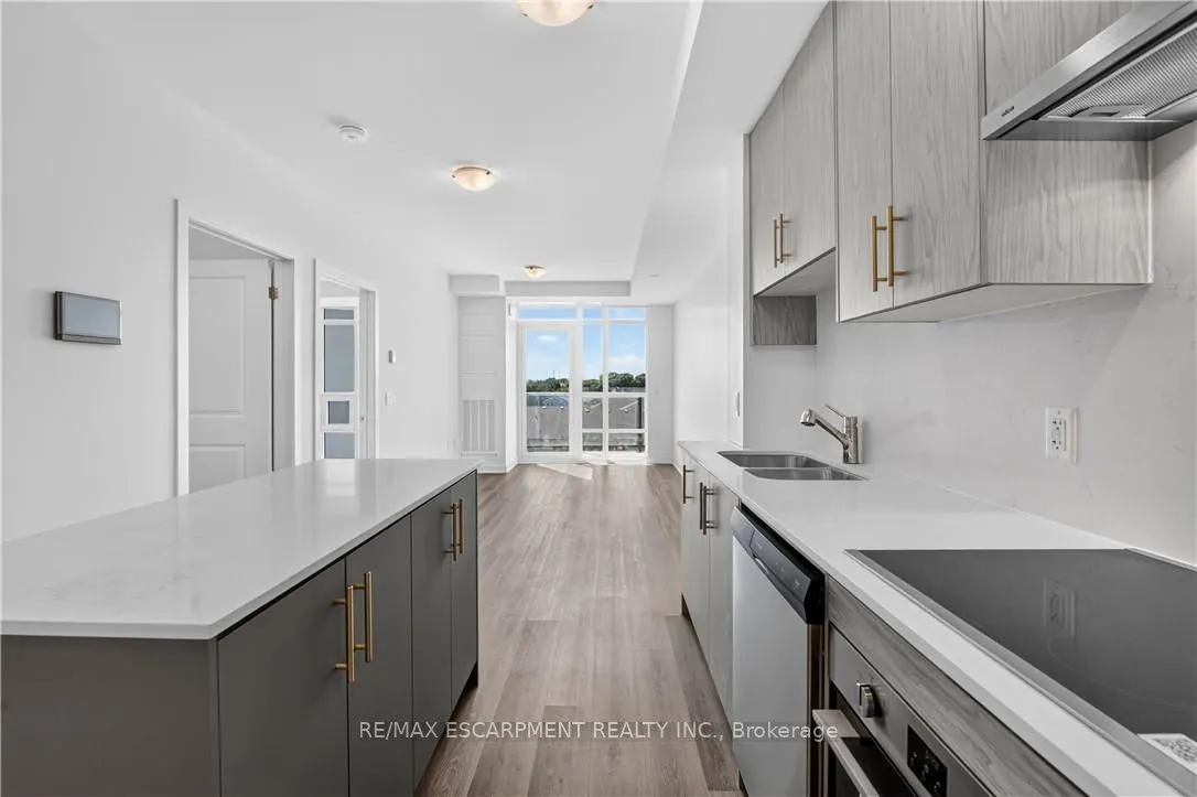 461 Green Road #427