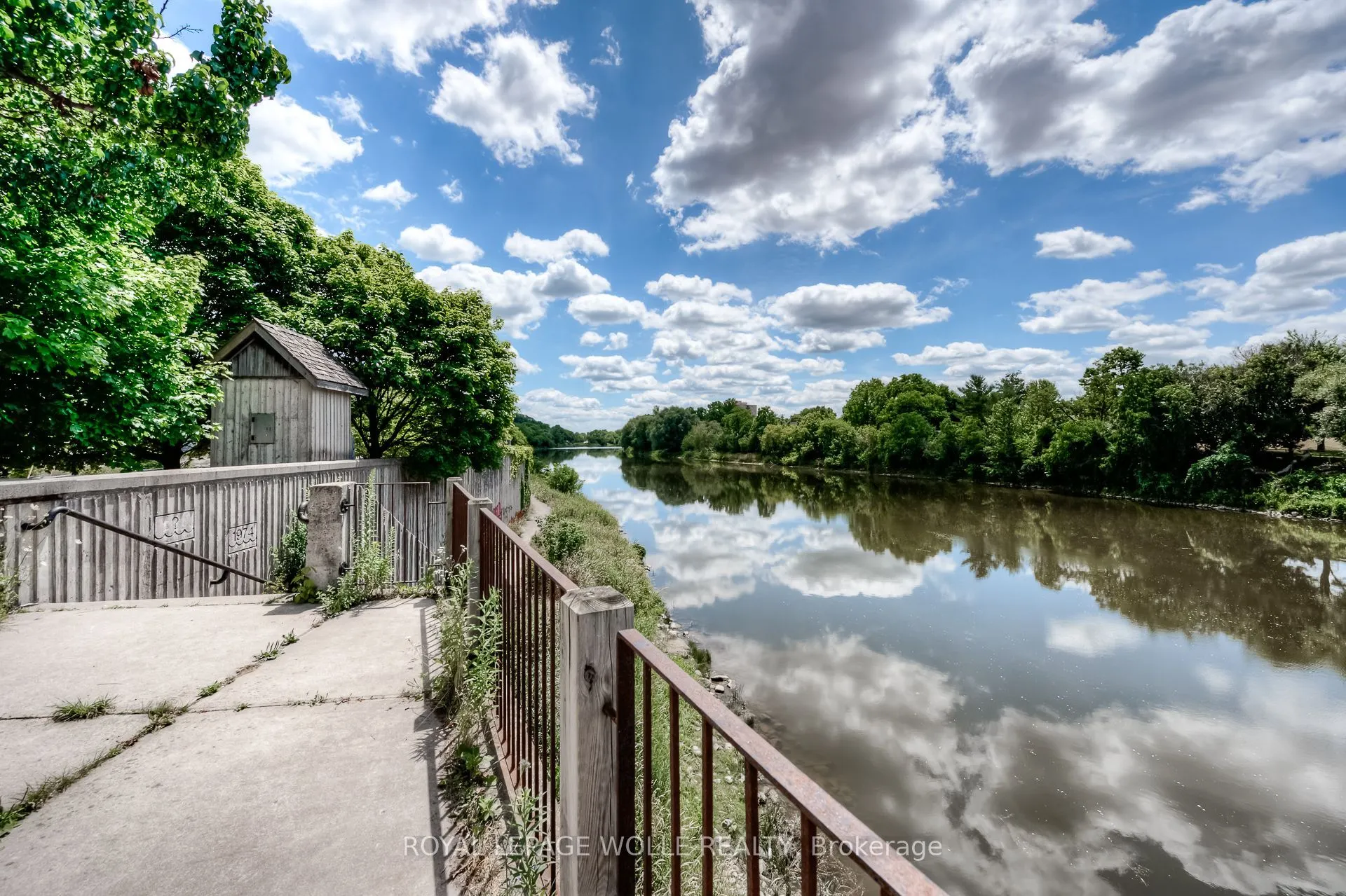 25 Concession Street #110