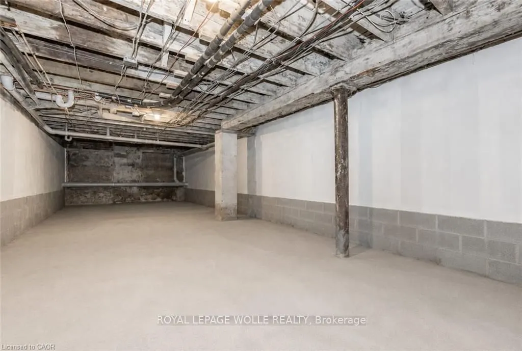 25 Concession Street #110