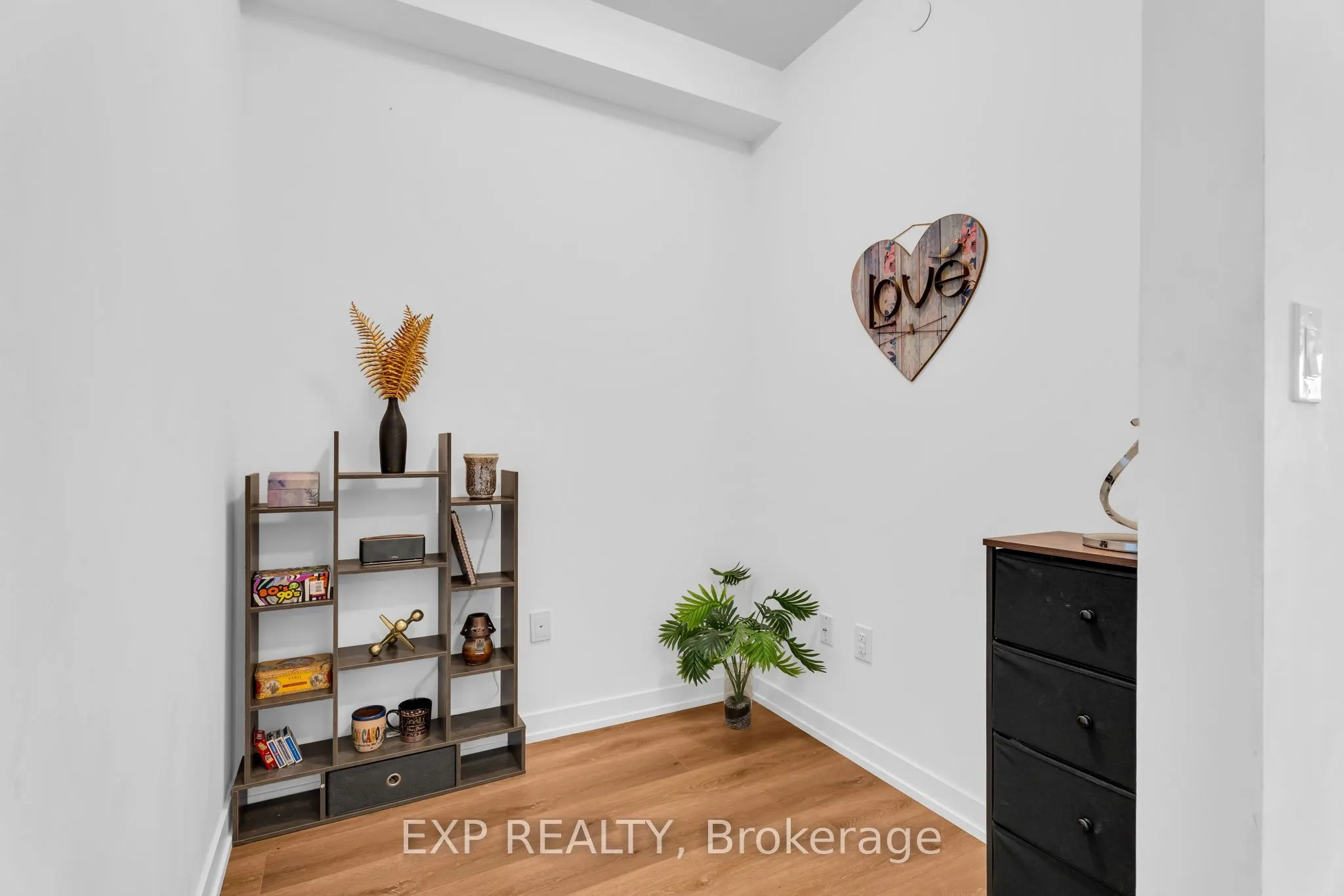 450 Dundas Street East Street #711