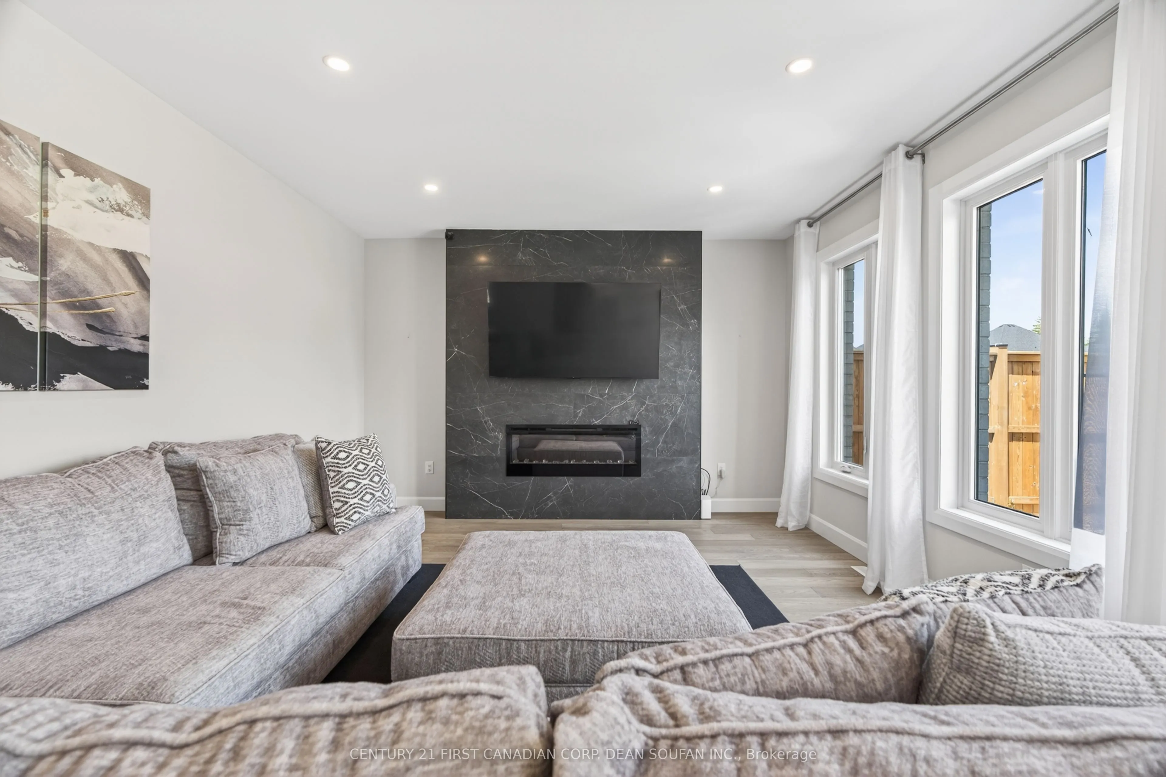 7251 Silver Creek Circle