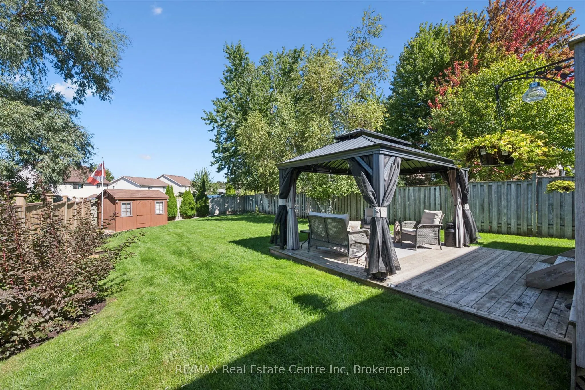 48 Abbeywood Crescent