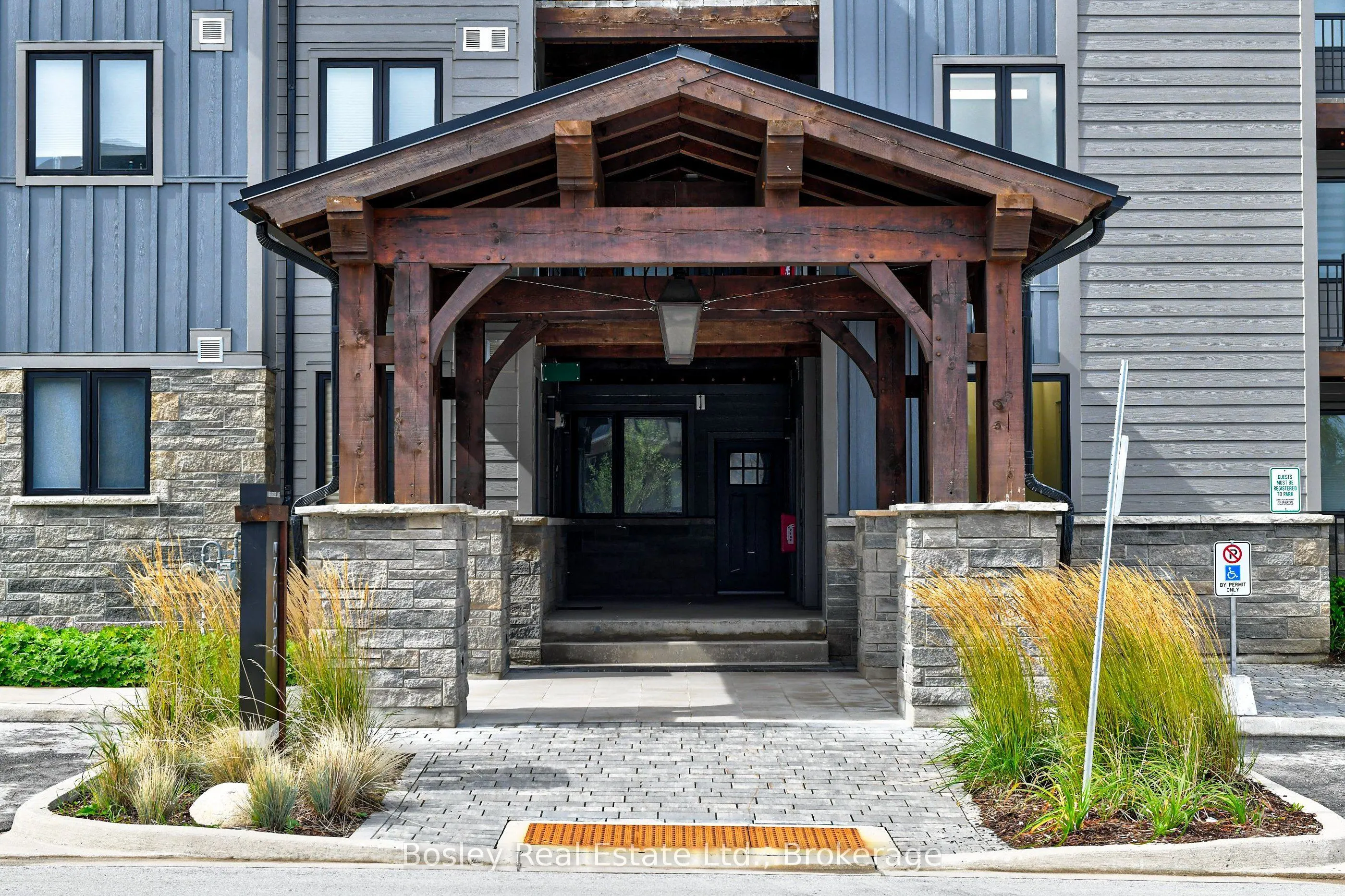 10 Beausoleil Lane #102