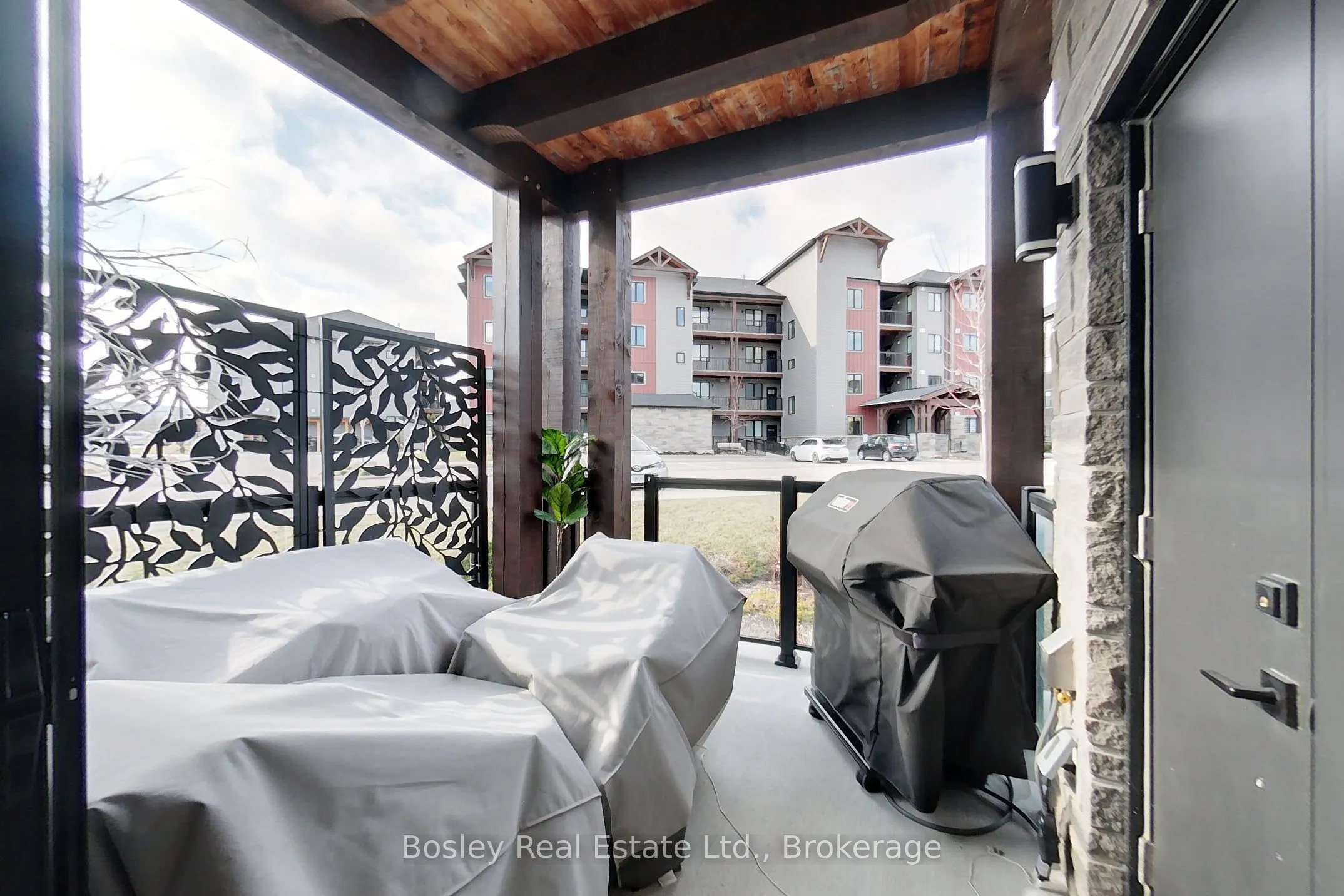 10 Beausoleil Lane #102