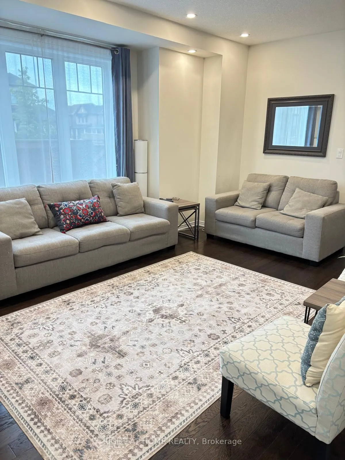 4 Cactus Crescent
