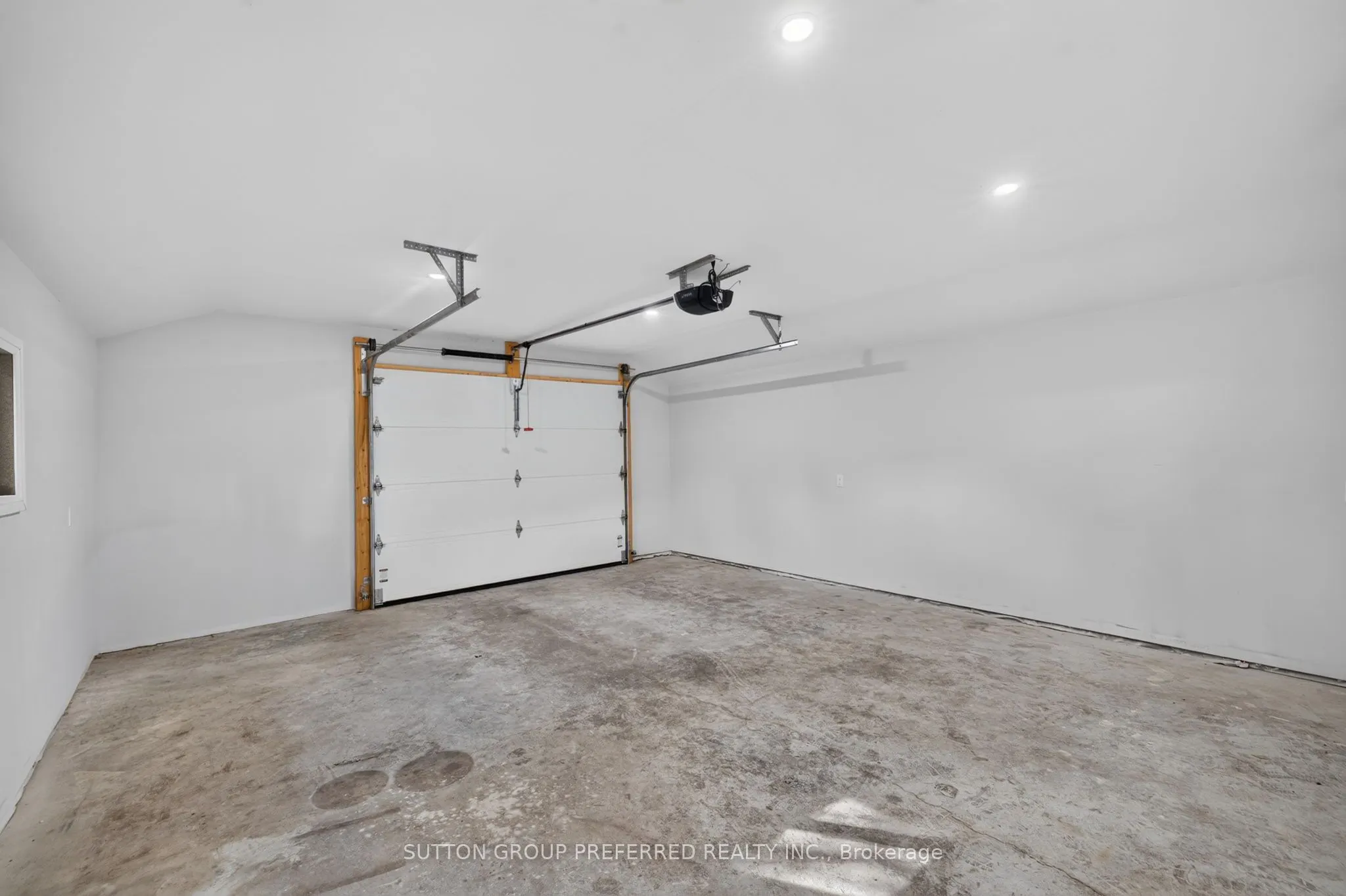 118 Delaware Street